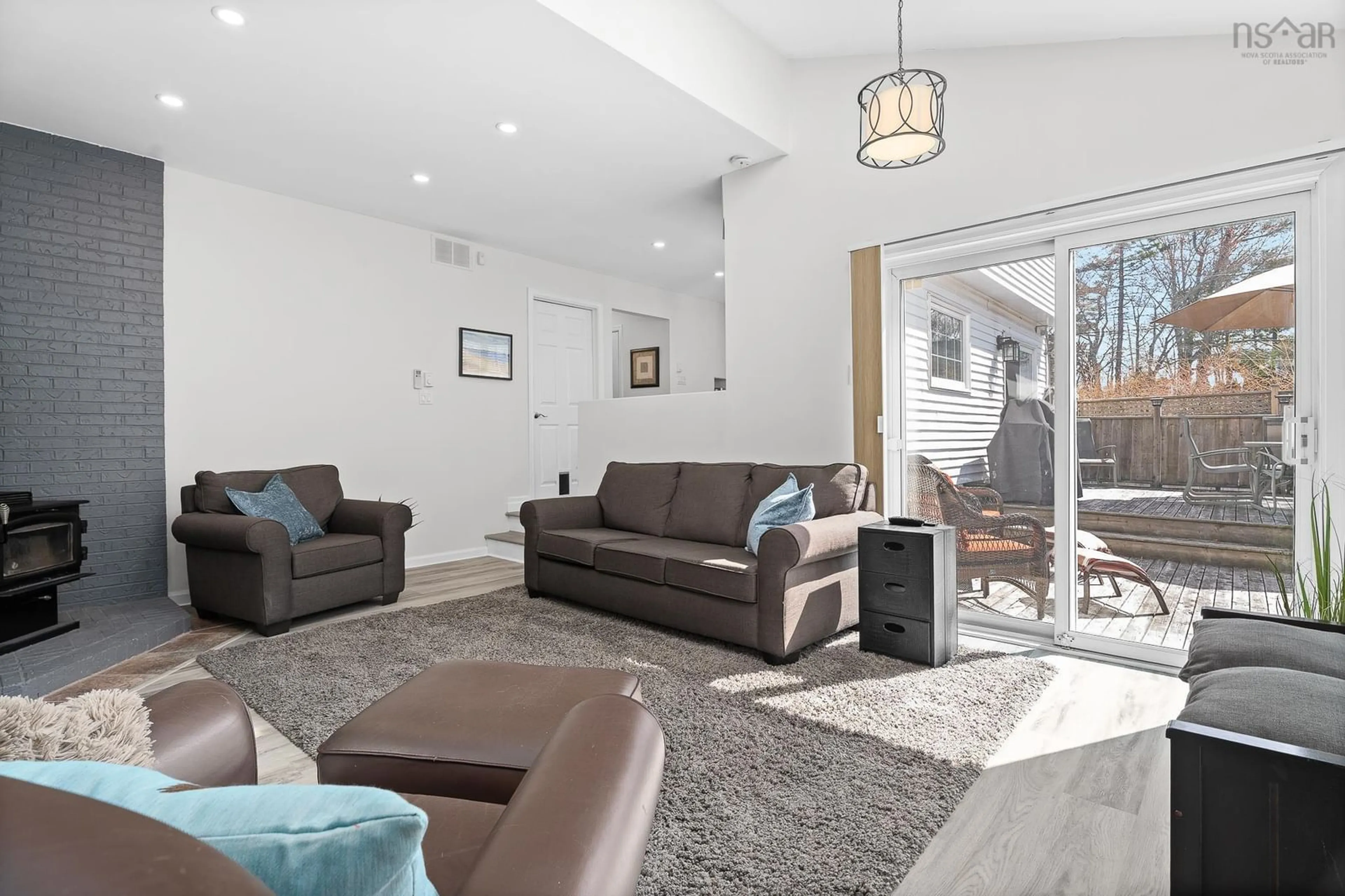 Living room with furniture, unknown for 606 Basinview Dr, Bedford Nova Scotia B4A 1T7