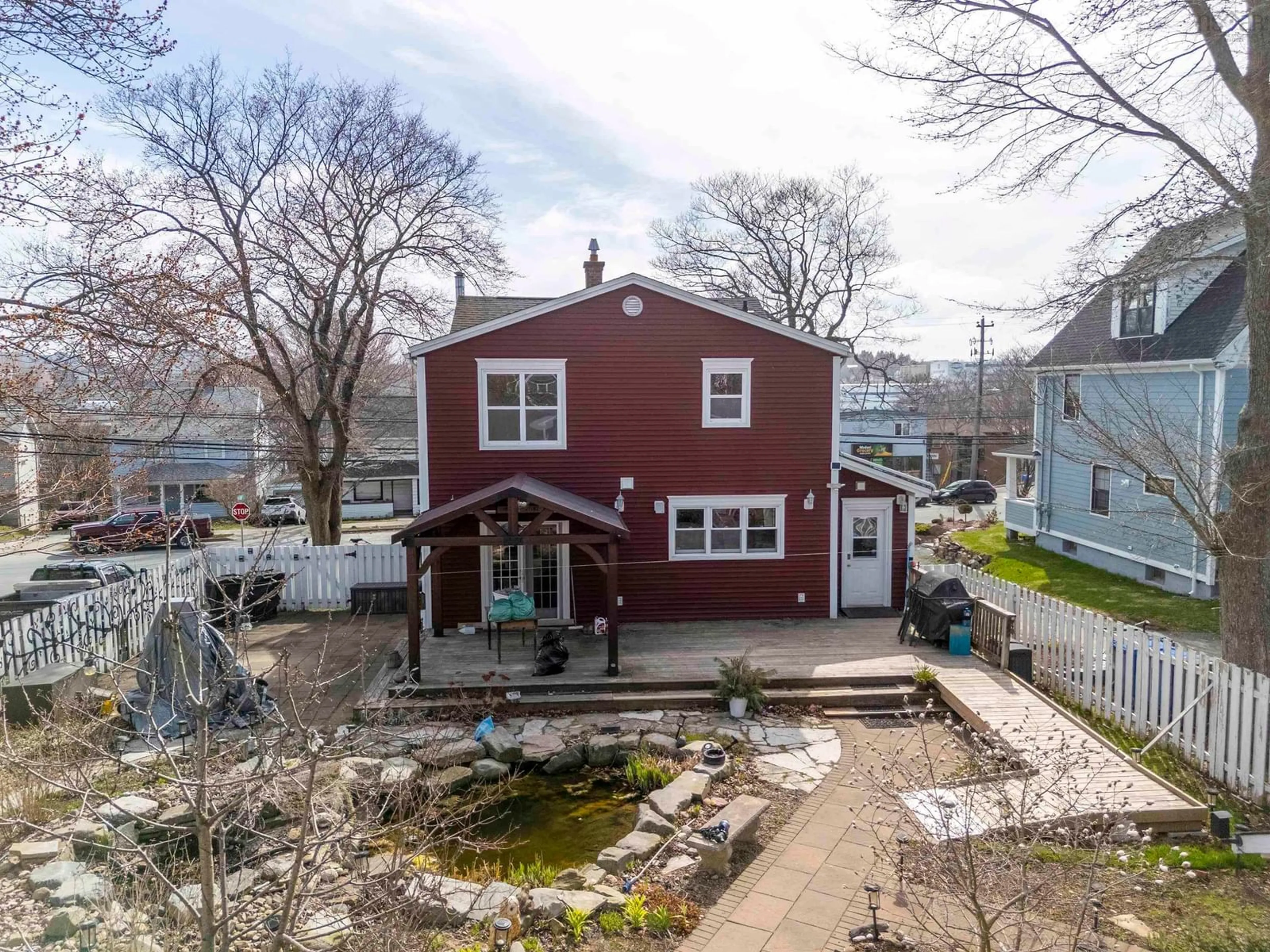 A pic from outside/outdoor area/front of a property/back of a property/a pic from drone, street for 212 Windmill Rd, Old Dartmouth Nova Scotia B3A 1G2