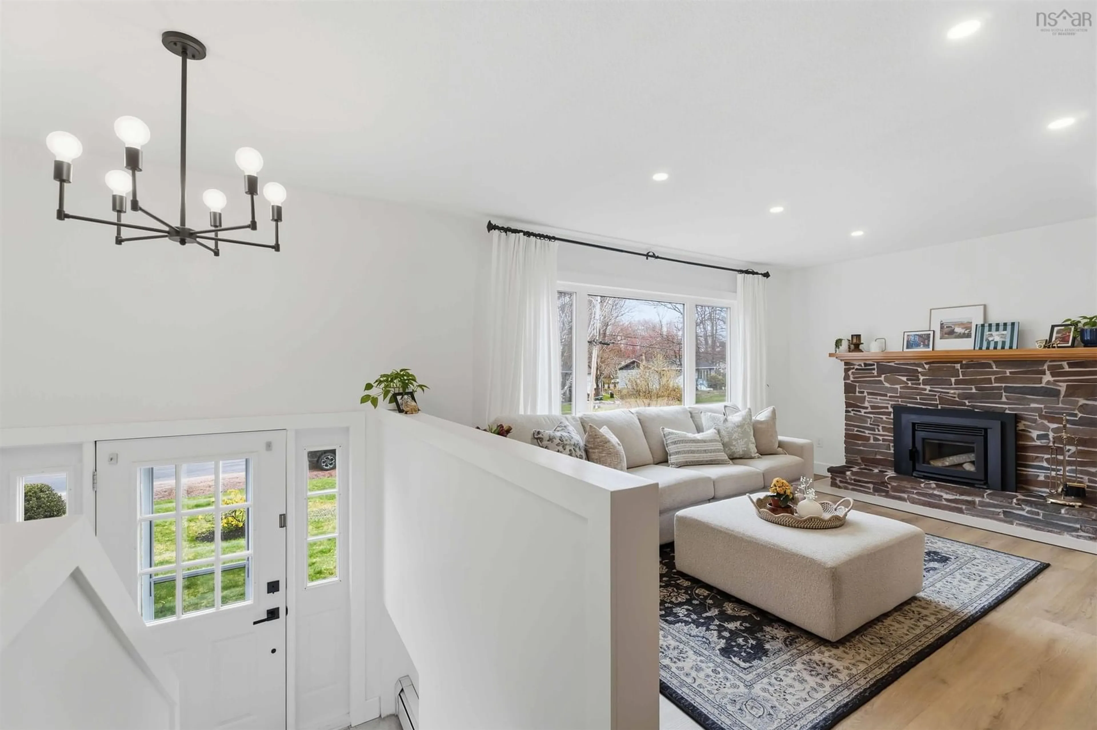 Living room with furniture, ceramic/tile floor for 834 Beaver St, Greenwood Nova Scotia B0P 1N0