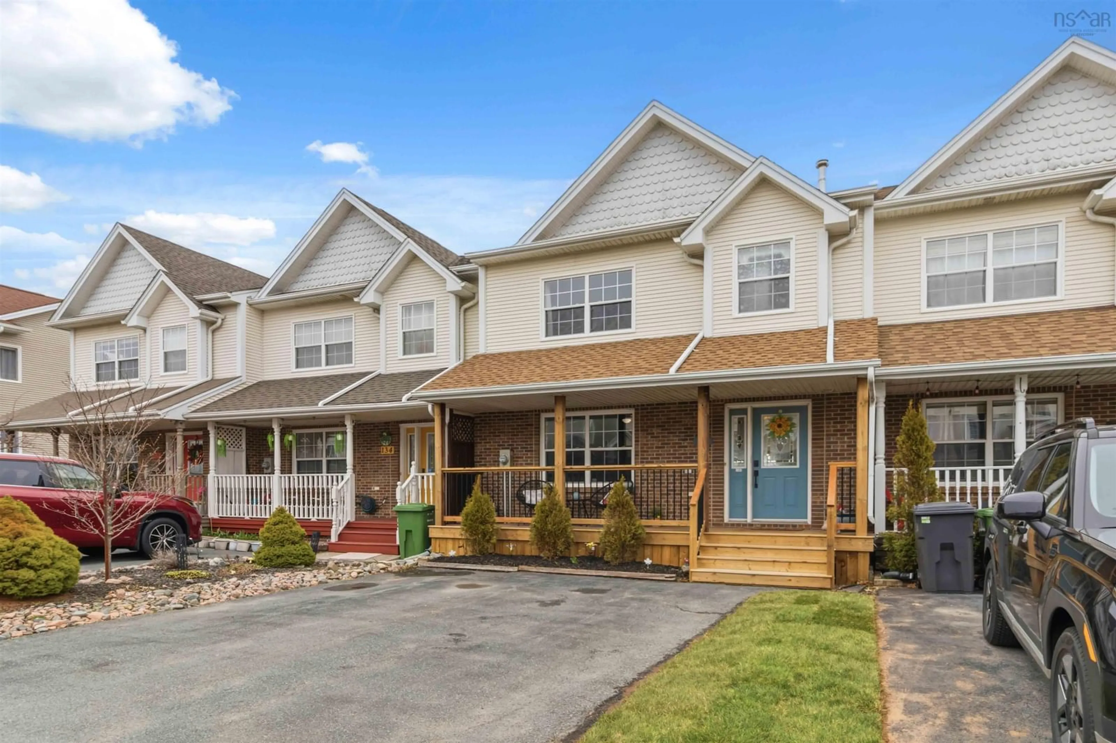 Home with vinyl exterior material, street for 136 Green Village Lane, Dartmouth Nova Scotia B2Y 4V4