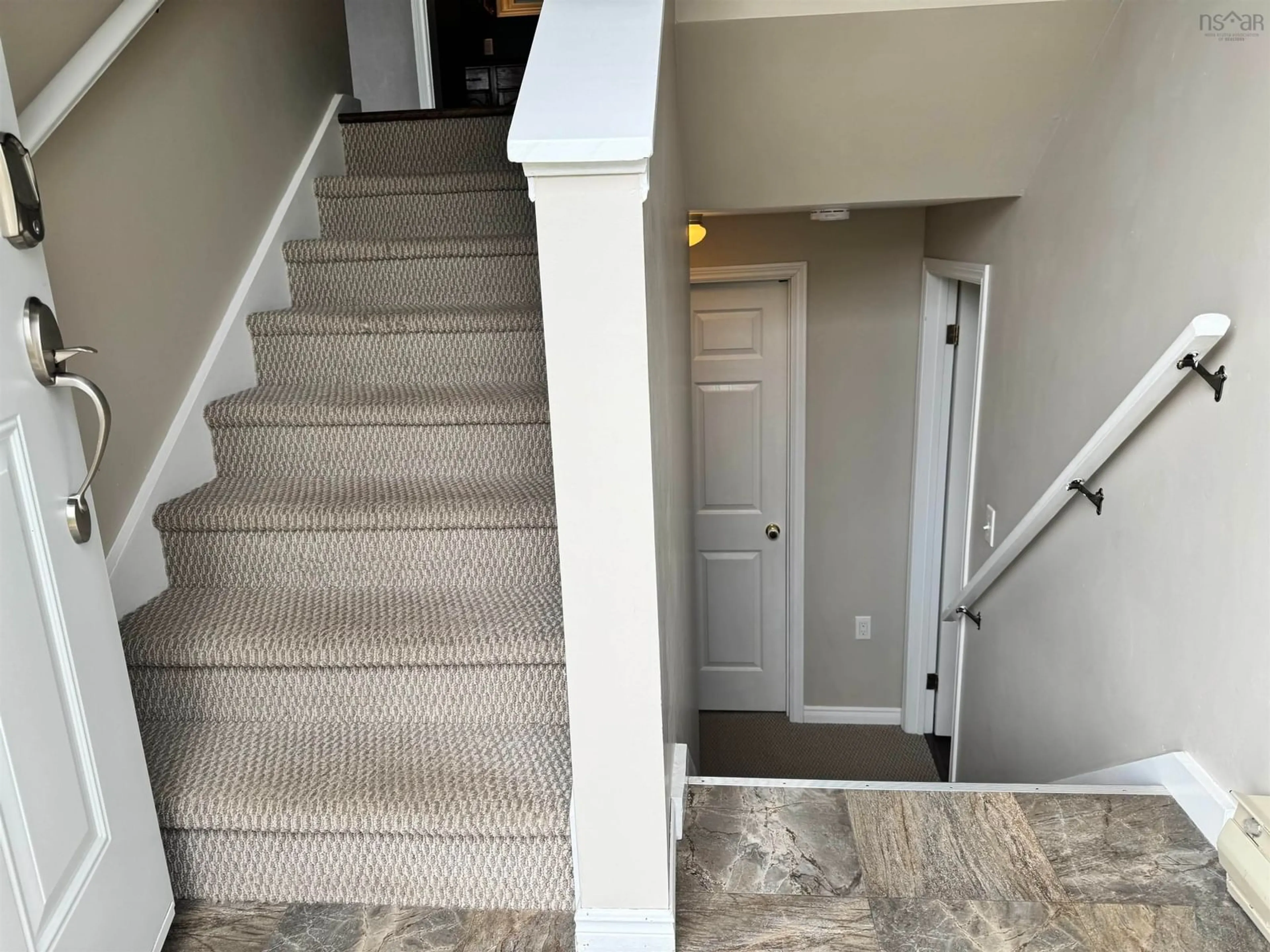 Unknown for 11 Vernon St, Valley Nova Scotia B6L 4N3