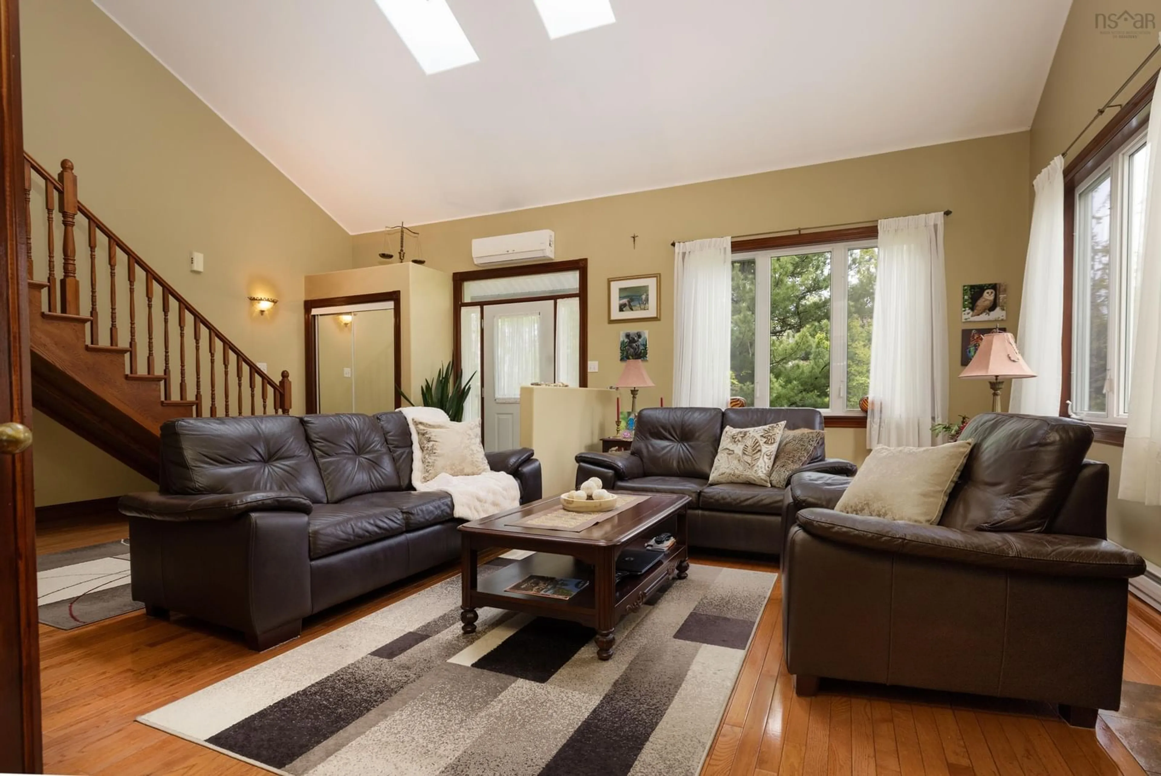 Living room with furniture, unknown for 11 Millview Ave, Bedford Nova Scotia B4A 1G8