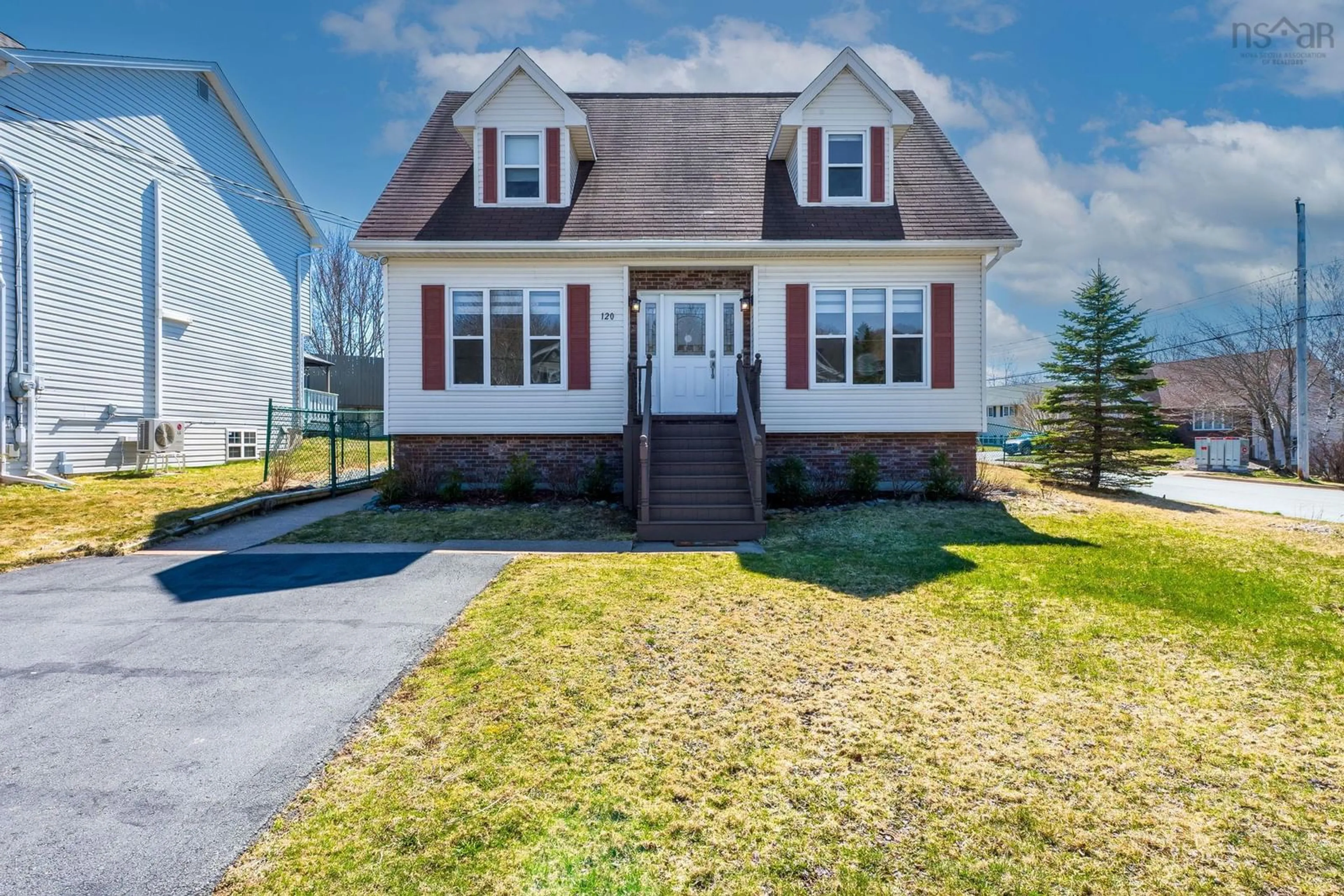Home with vinyl exterior material, street for 120 Sherwood St, Cole Harbour Nova Scotia B2V 2S3