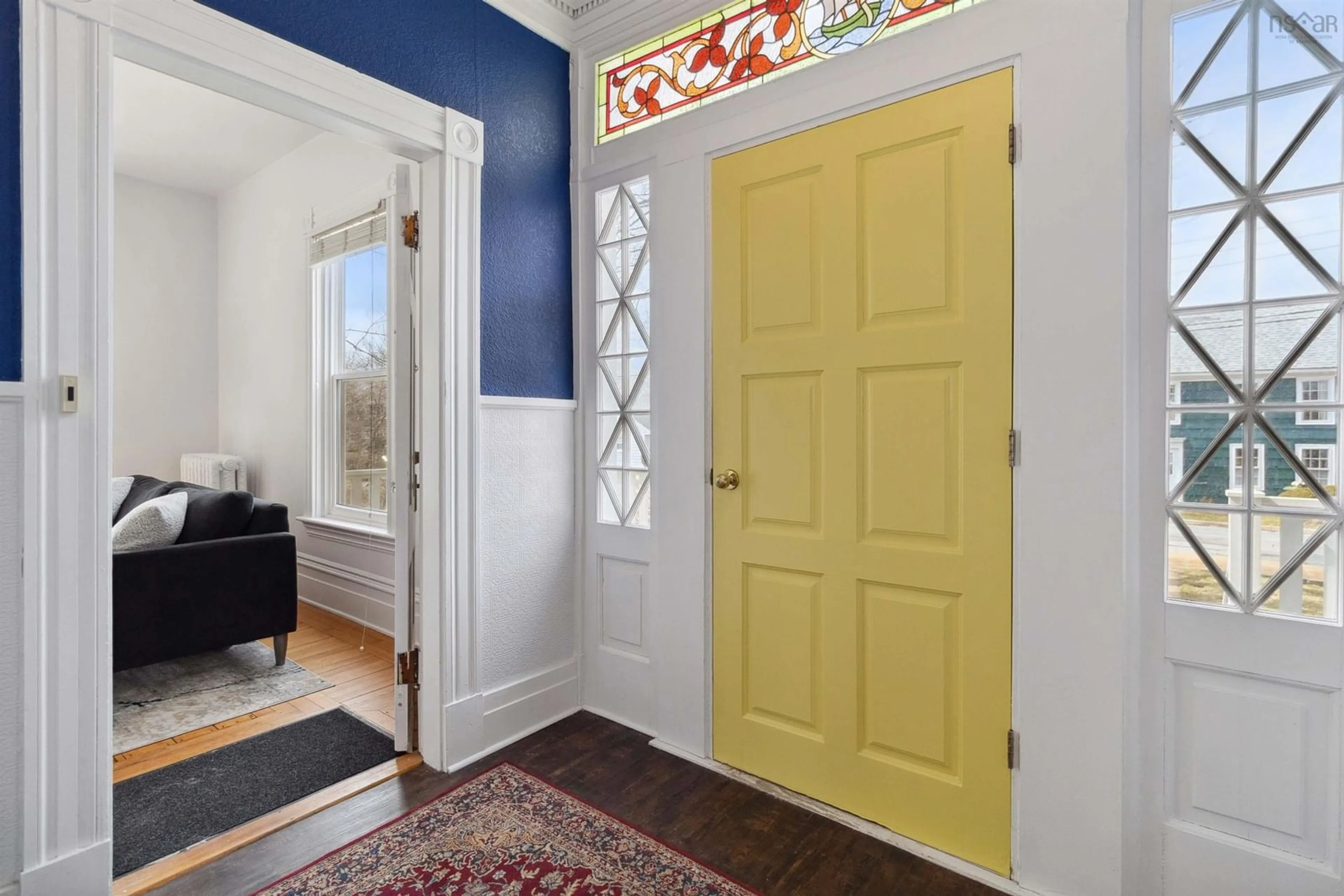 Indoor entryway for 31 Main St, Liverpool Nova Scotia B0T 1K0