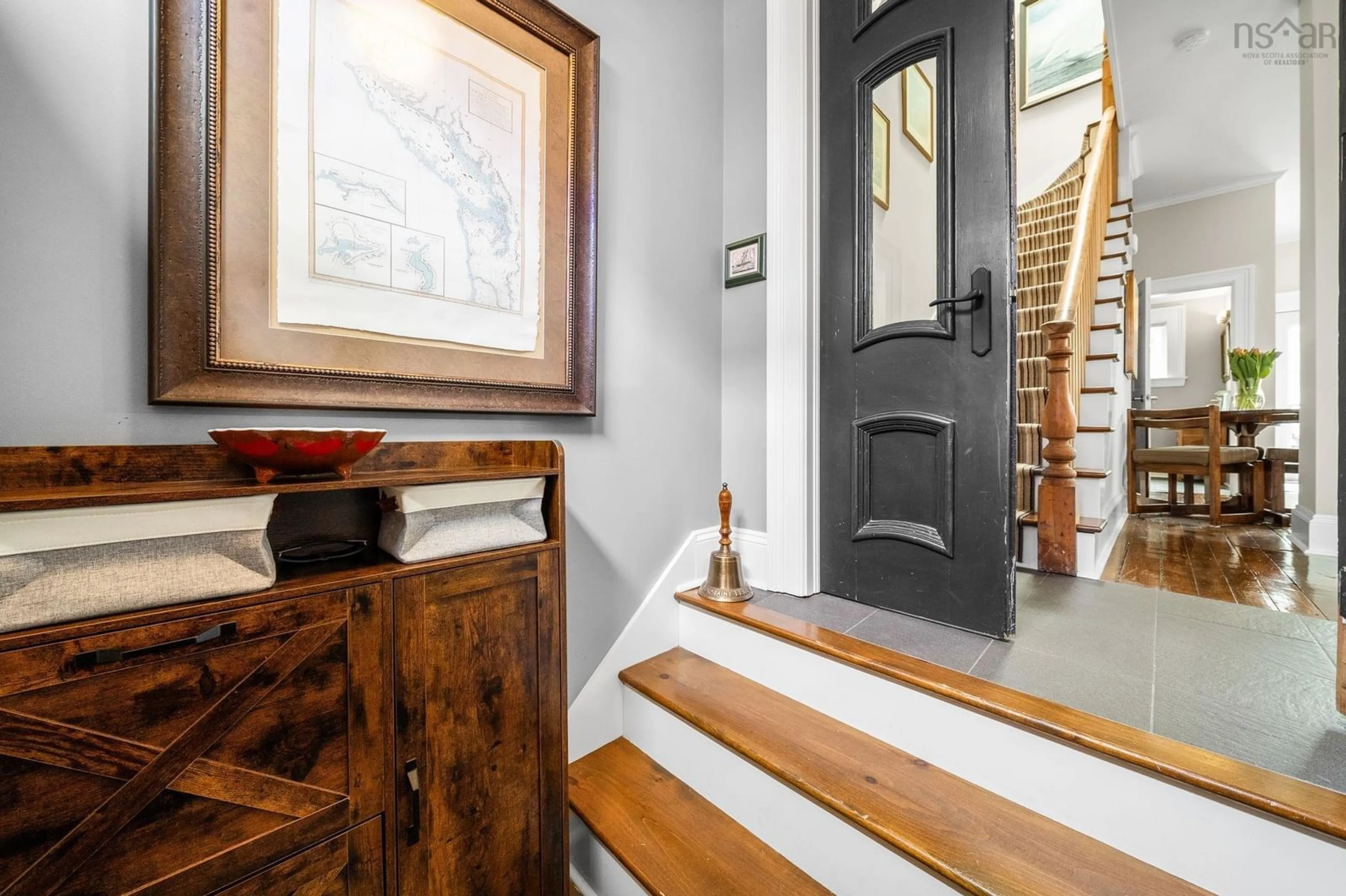 Indoor entryway for 2446 James St, Halifax Nova Scotia B3K 3W7
