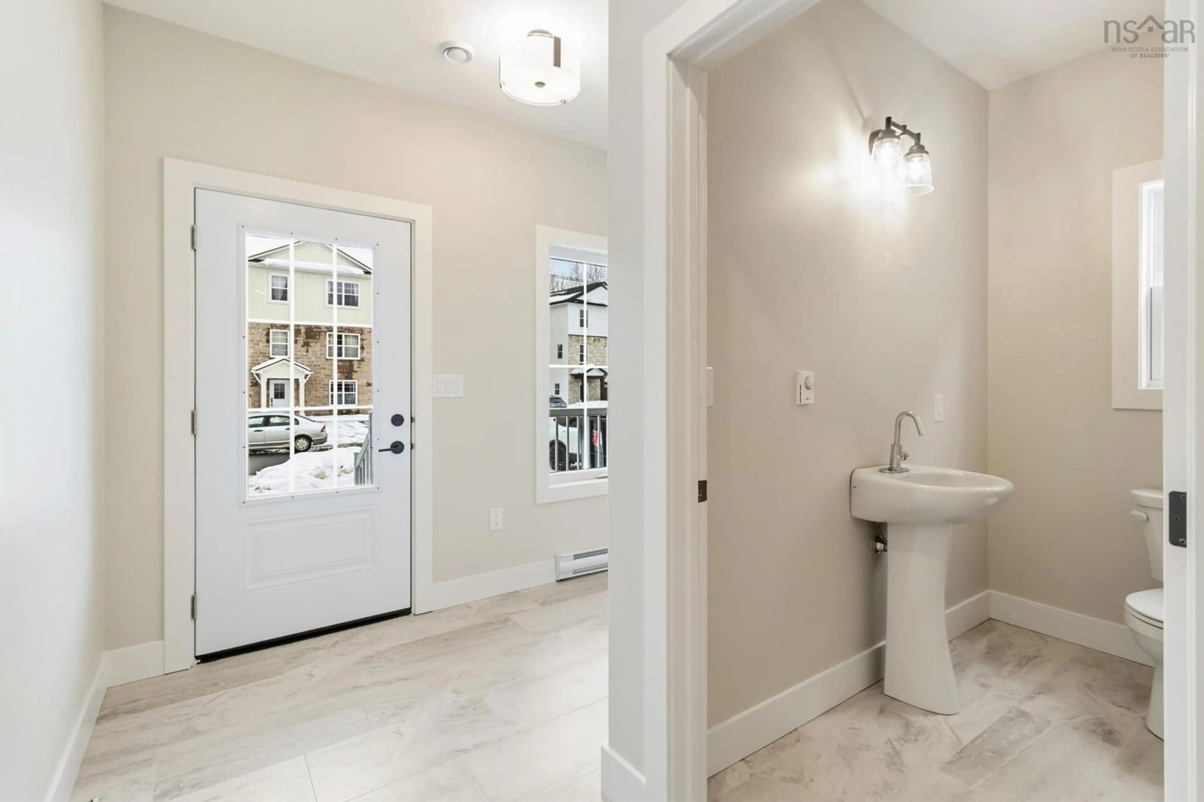 Indoor entryway for 29 Pearlgarden Close #PC-42, Dartmouth Nova Scotia B2X 0C3