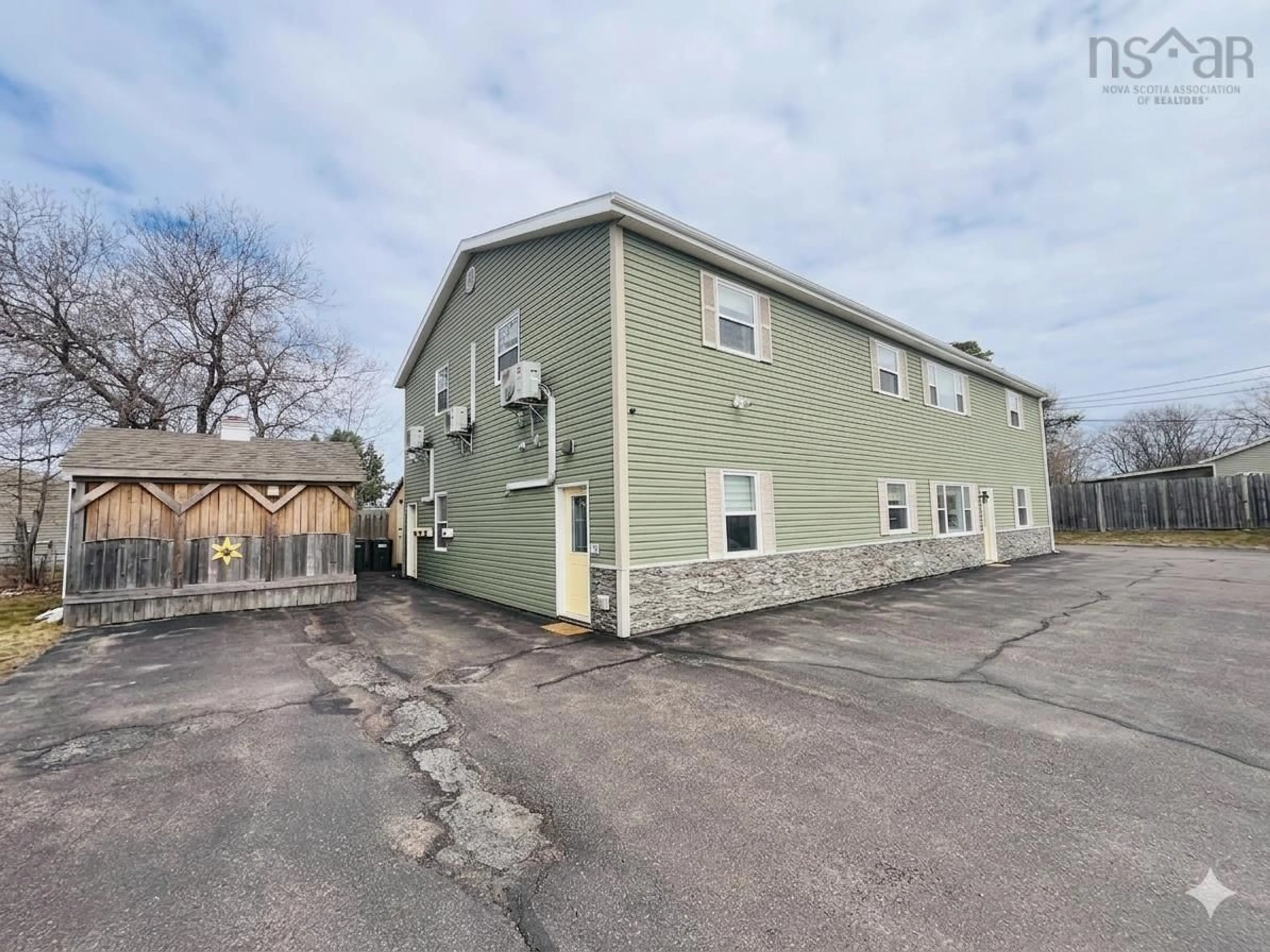 Unknown for 17 Clinton St, Amherst Nova Scotia B4H 1K2