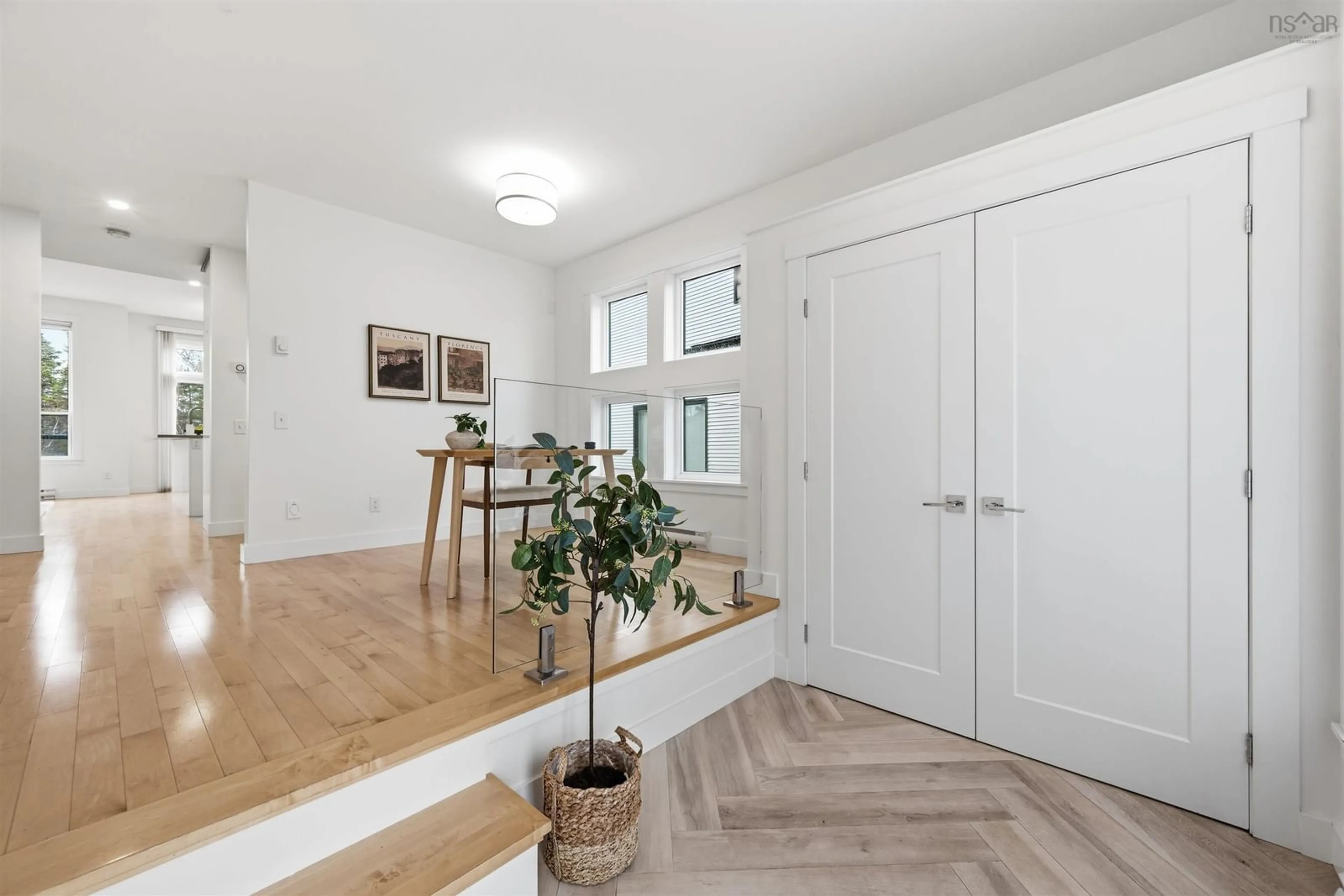 Indoor entryway for 21 Serotina Lane, Bedford Nova Scotia B4B 0Y3