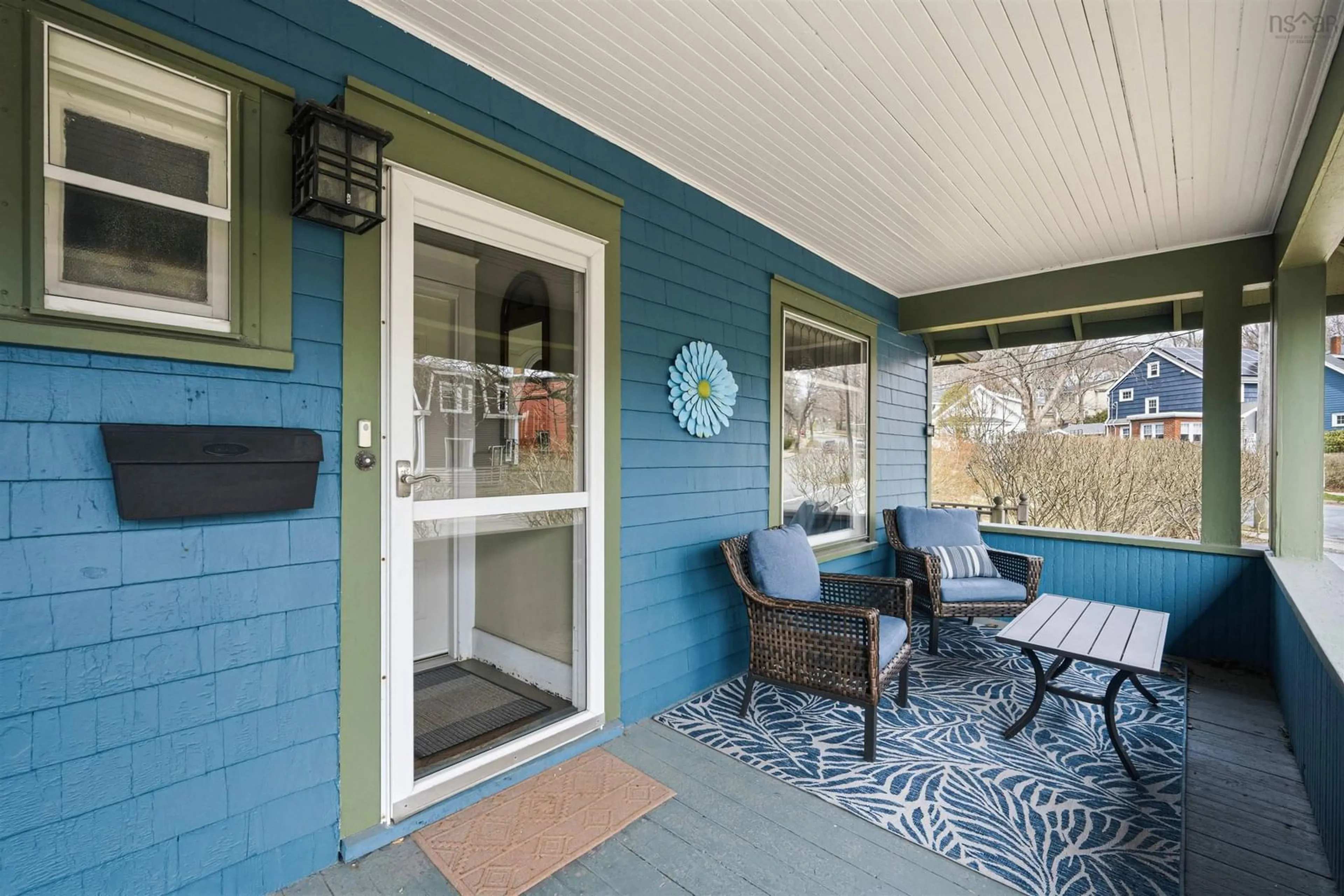 Patio, street for 271 A&B Portland St, Dartmouth Nova Scotia B2Y 1K1