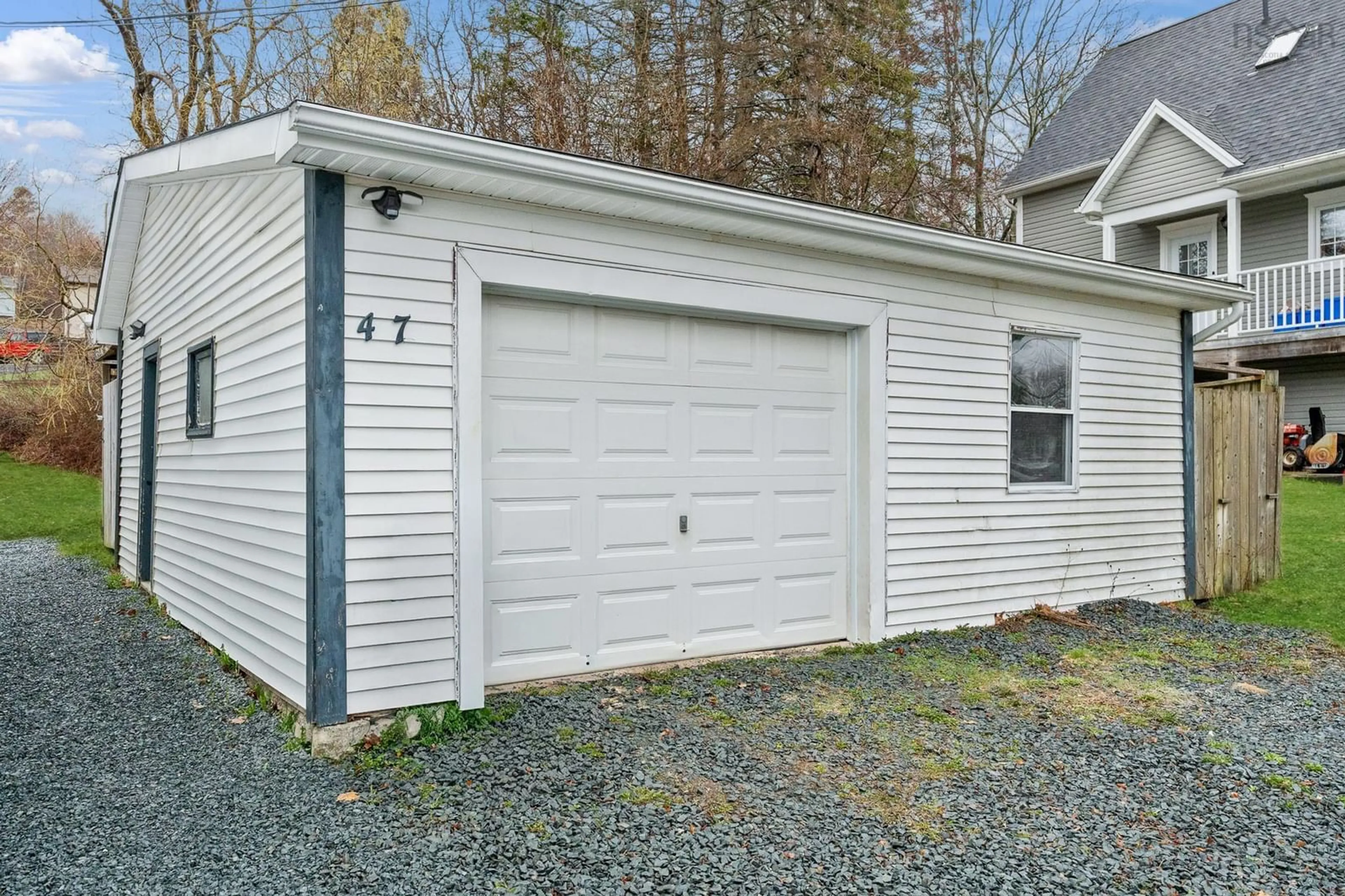 Indoor garage for 47 Hillcrest Ave, Lower Sackville Nova Scotia B4C 1X2