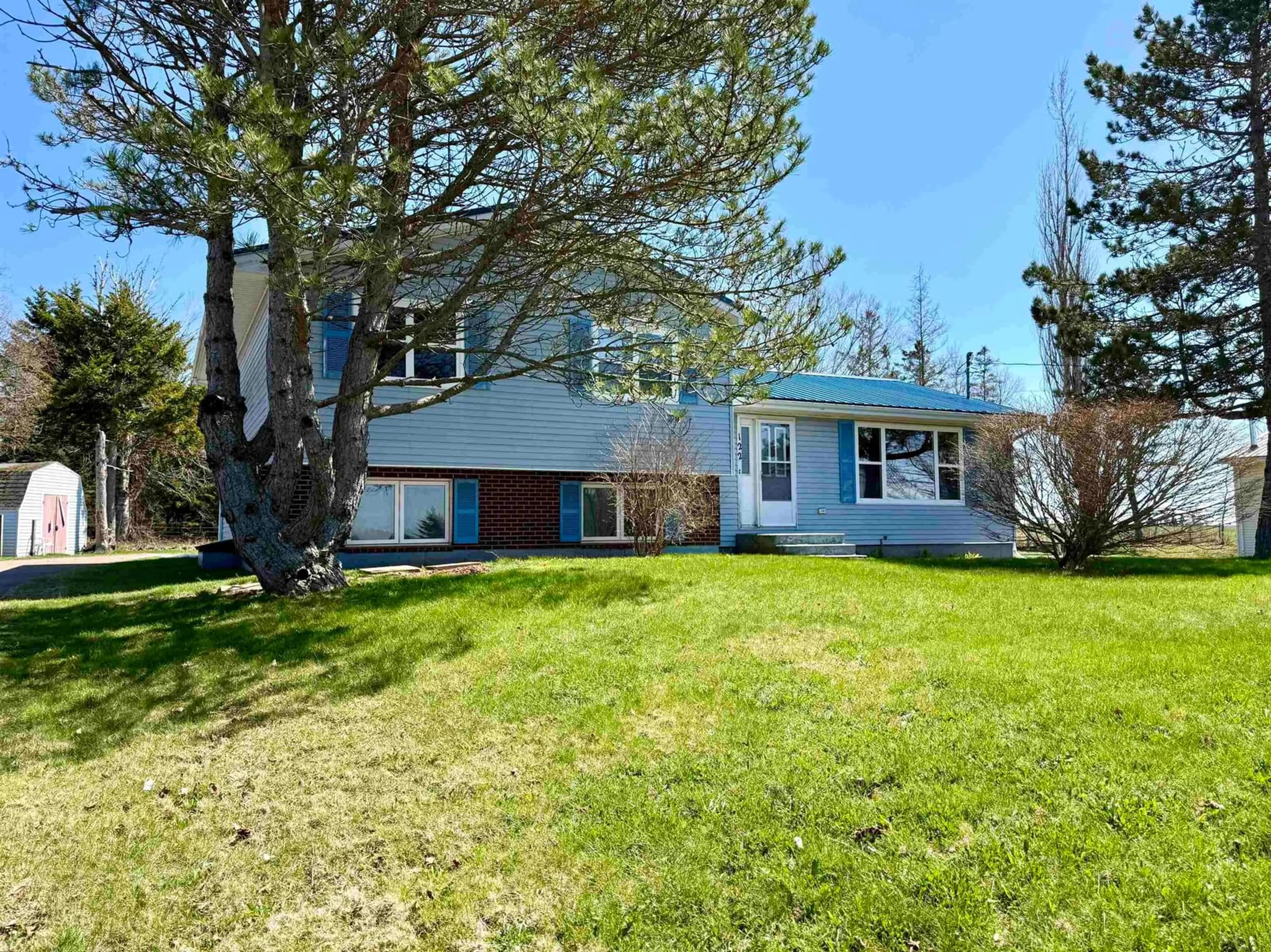 A pic from outside/outdoor area/front of a property/back of a property/a pic from drone, street for 122 John Black Rd, Amherst Nova Scotia B4H 3Y3