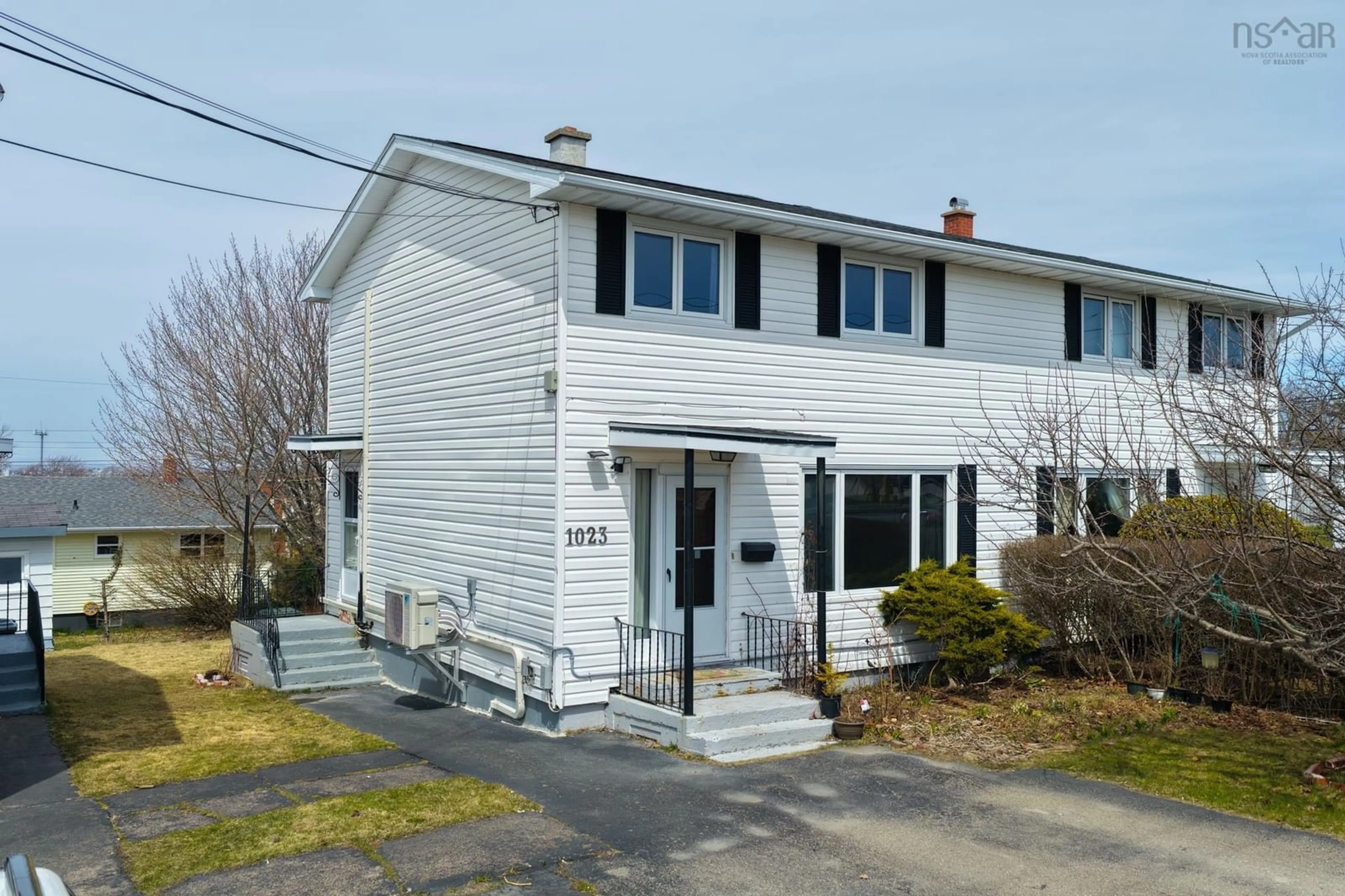 Unknown for 1023 Upper Prince St, Sydney Nova Scotia B1P 5P3