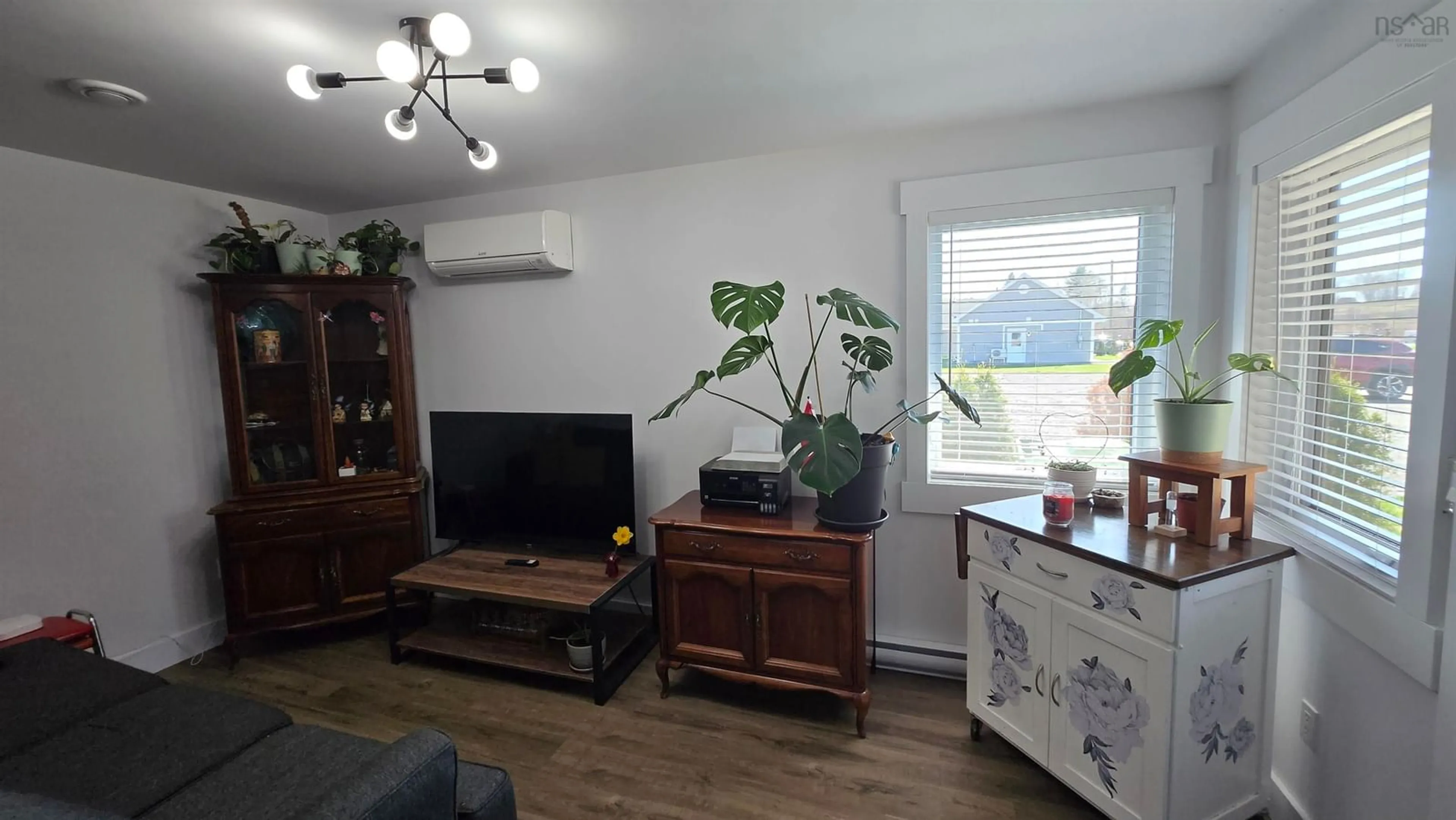 Living room with furniture, wood/laminate floor for 333 Nichols Ave, North Kentville Nova Scotia B4N 3V7