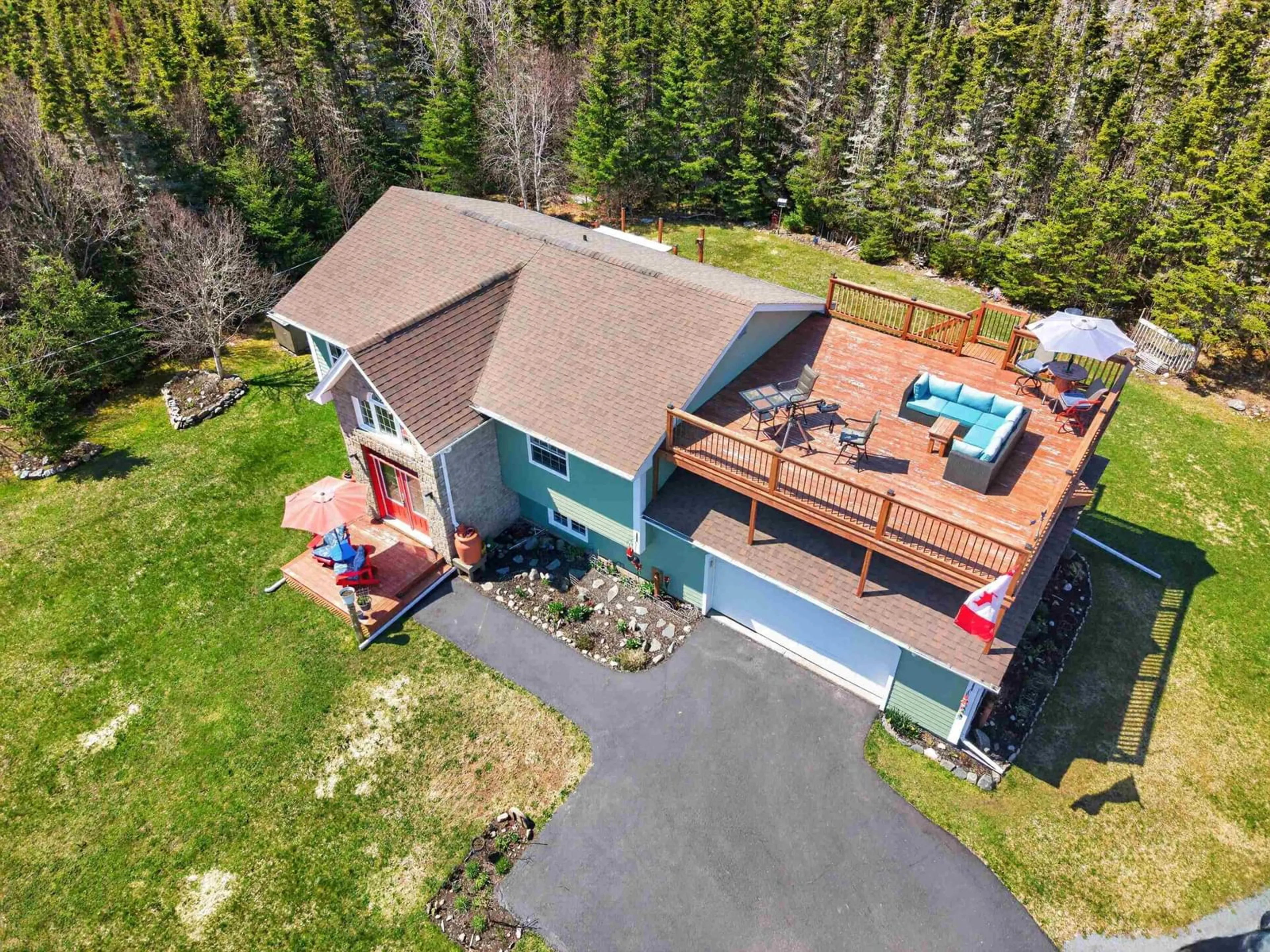 A pic from outside/outdoor area/front of a property/back of a property/a pic from drone, unknown for 136 Causeway Rd, Lawrencetown Nova Scotia B0J 2L0