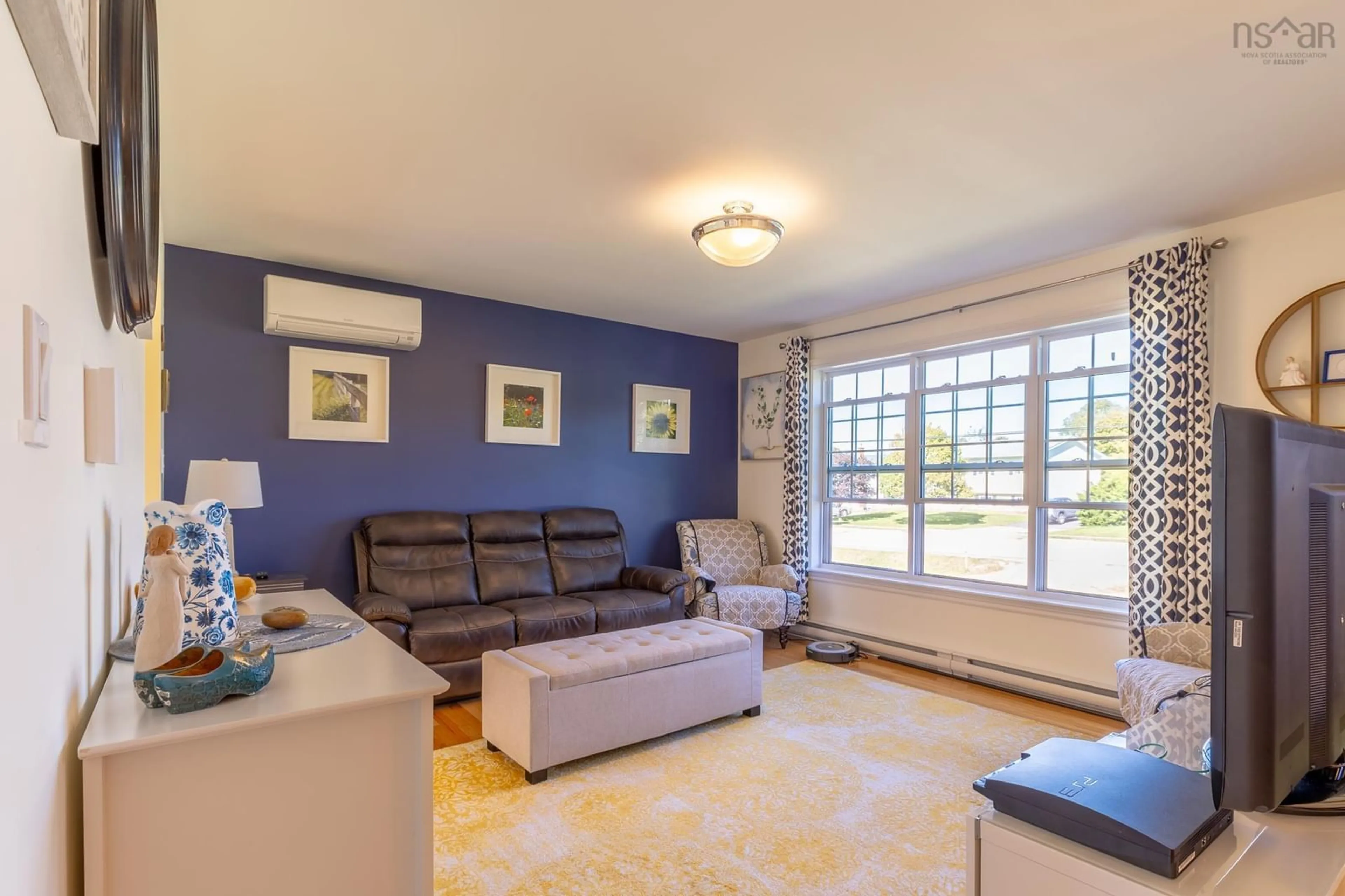 Living room with furniture, unknown for 563 Brunswick St, Yarmouth Nova Scotia B5A 4S5
