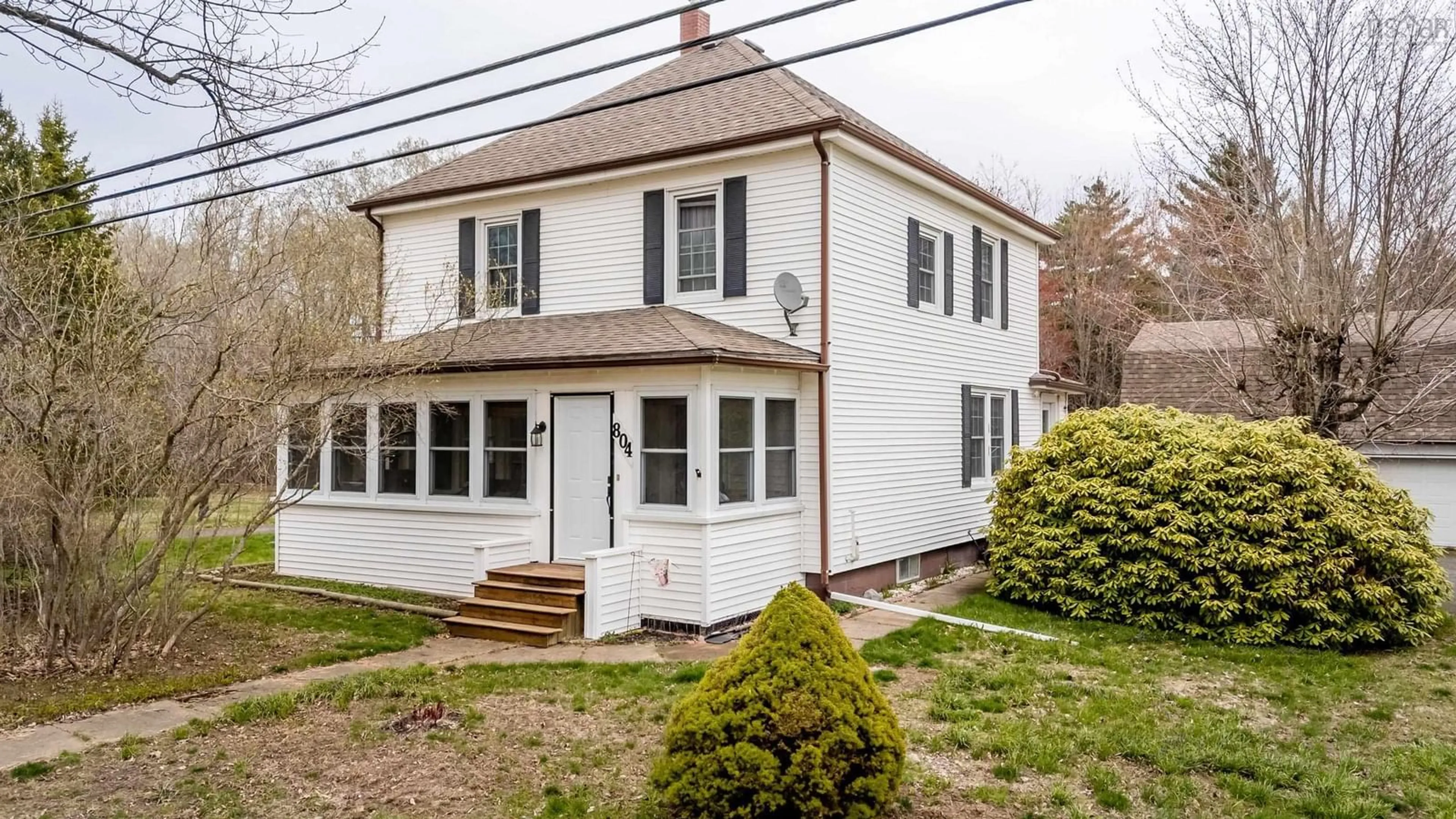 Home with vinyl exterior material, street for 804 Windermere Rd, South Berwick Nova Scotia B0P 1E0