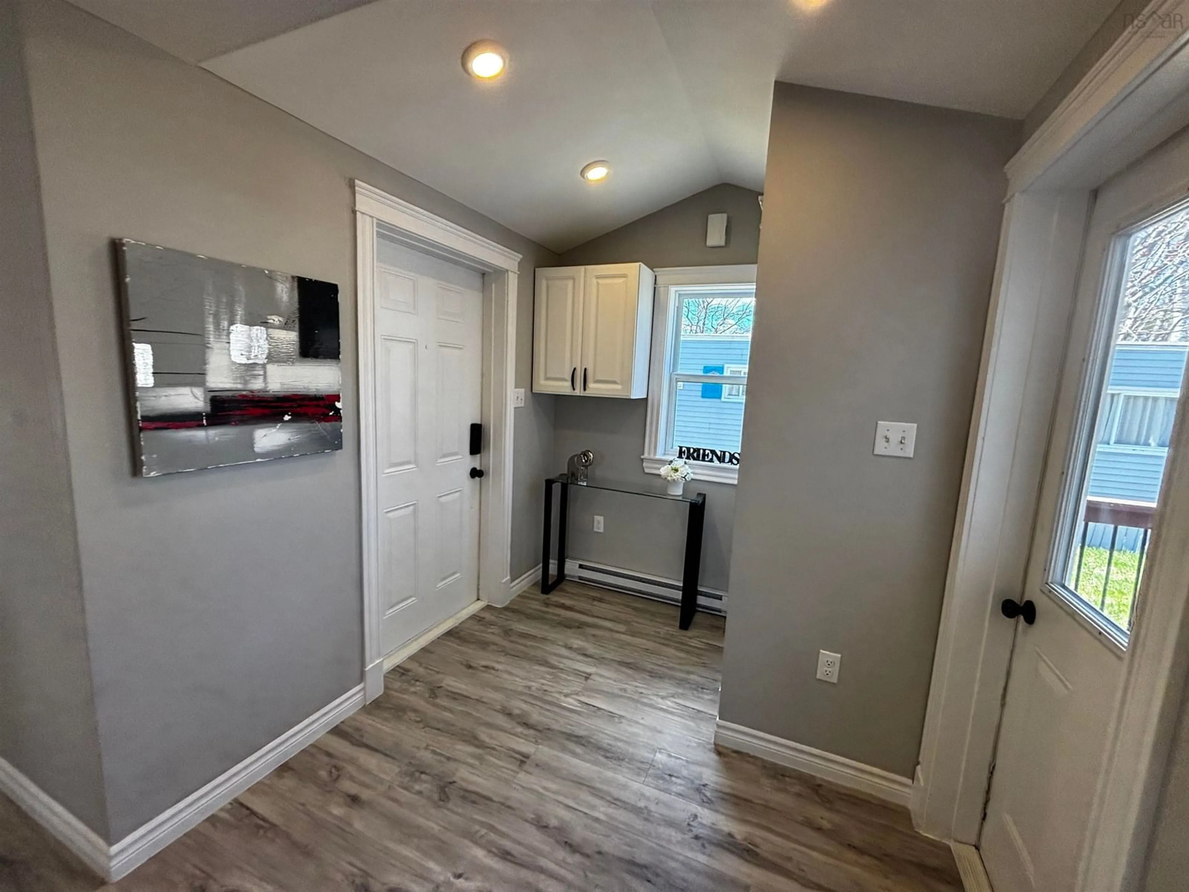 Indoor entryway for 843 Duggan Dr, Beaver Bank Nova Scotia B4E 1M4