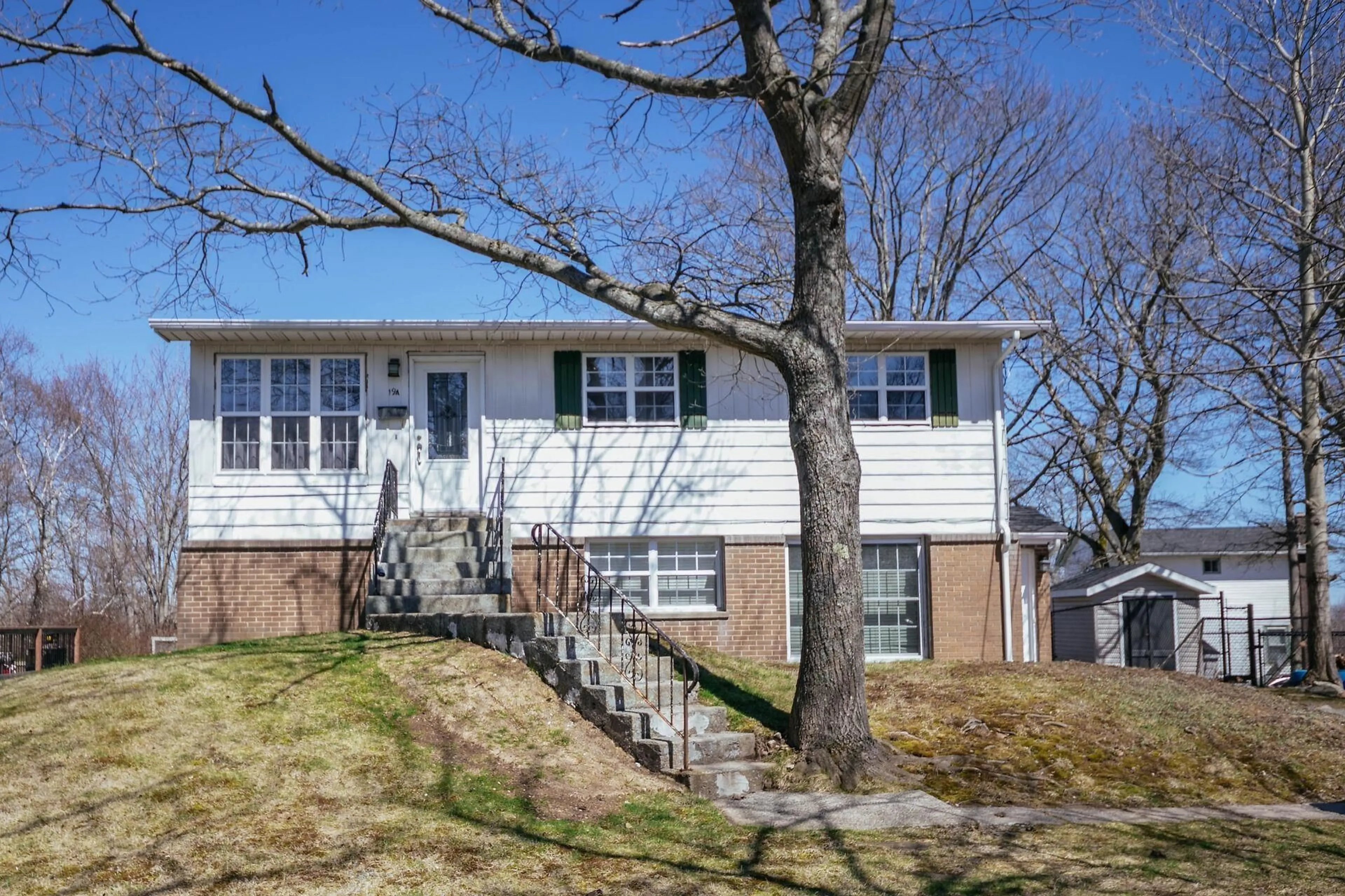 Unknown for 19 Circle Dr, Halifax Nova Scotia B3P 1J9