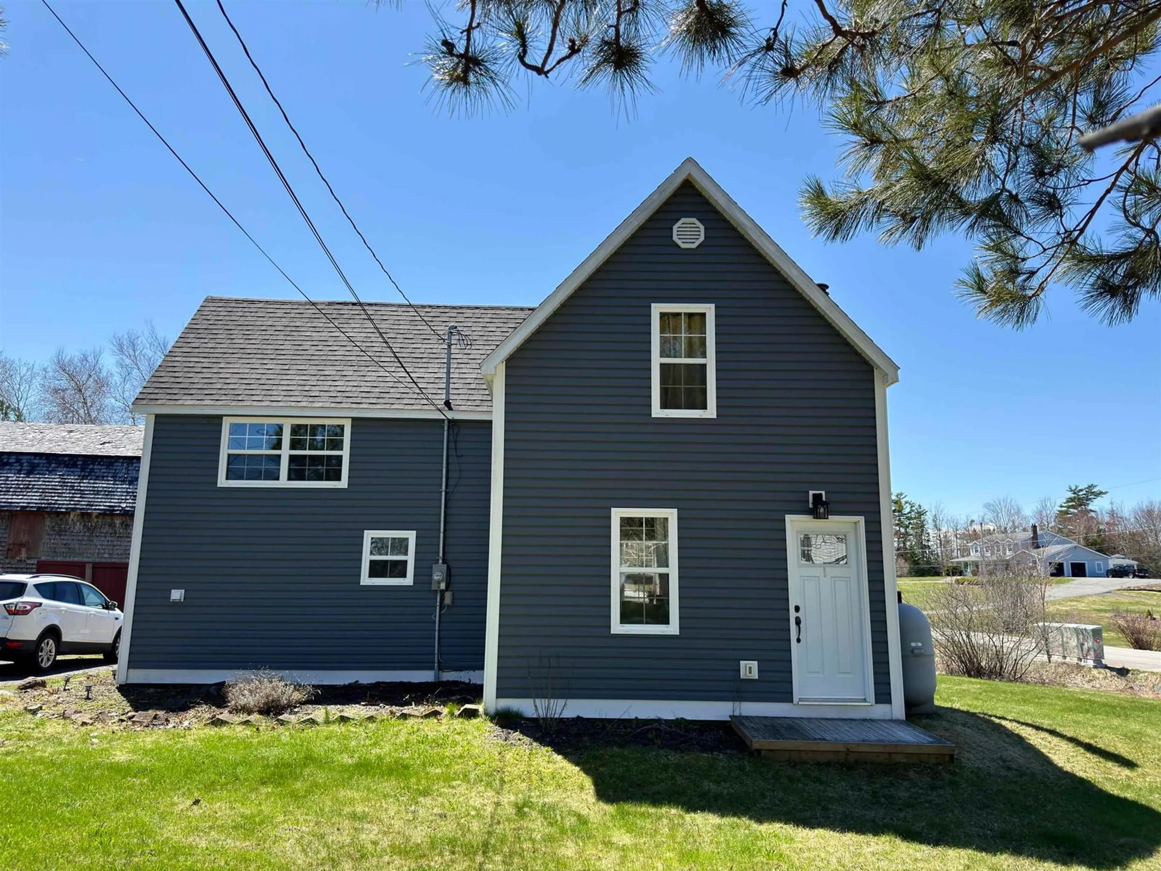 Home with vinyl exterior material, street for 124 Pump Road Rd, Westville Nova Scotia B0K 2A0