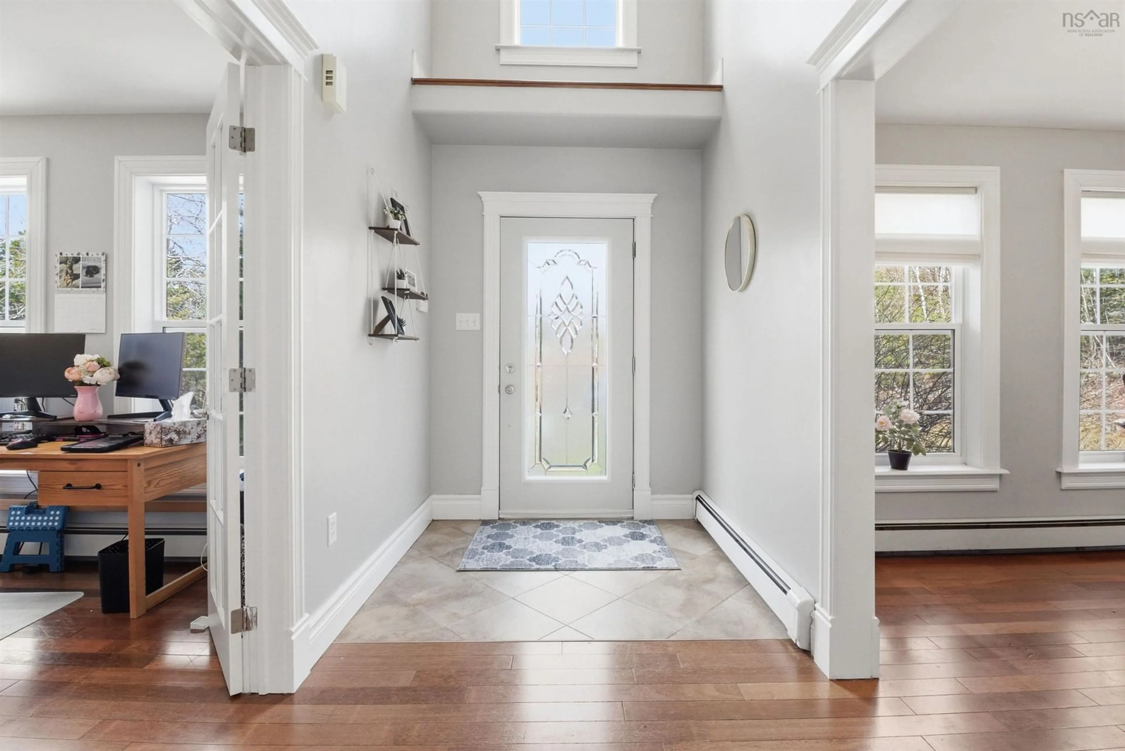 Indoor entryway for 130 Snowberry Crt, Middle Sackville Nova Scotia B4E 3H6