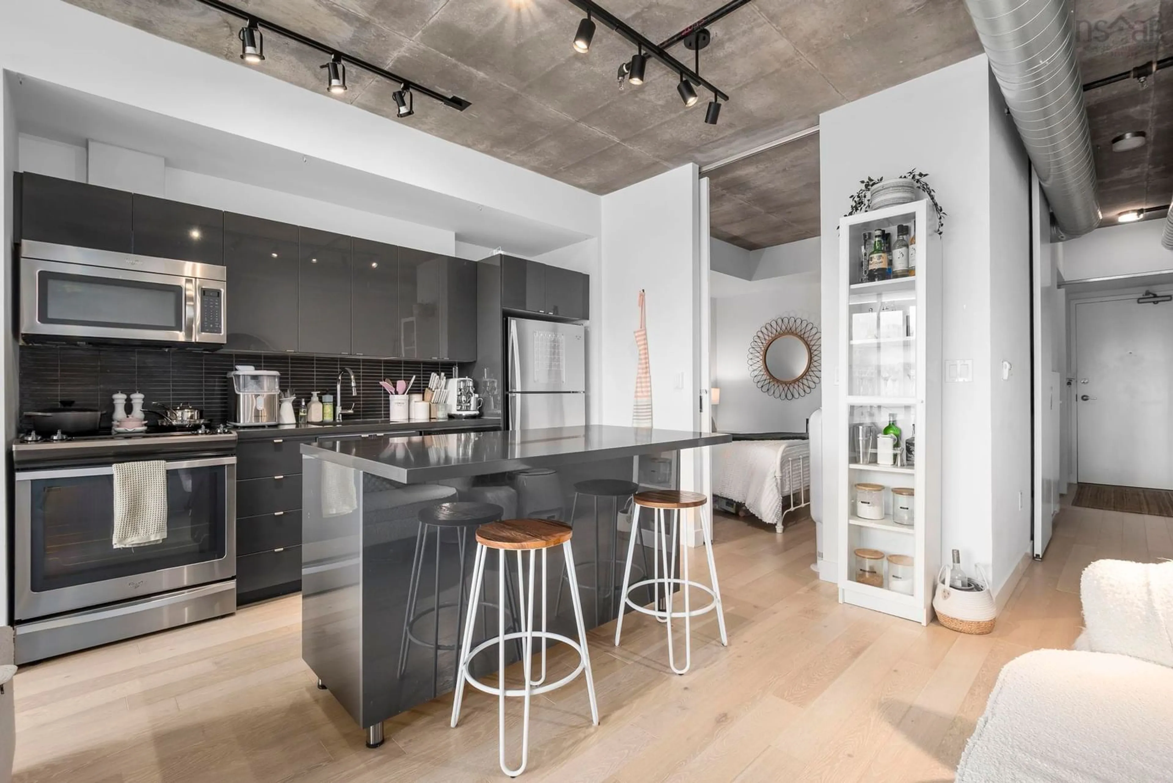 Contemporary kitchen, unknown for 1065 Barrington St #504, Halifax Nova Scotia B3H 2P8