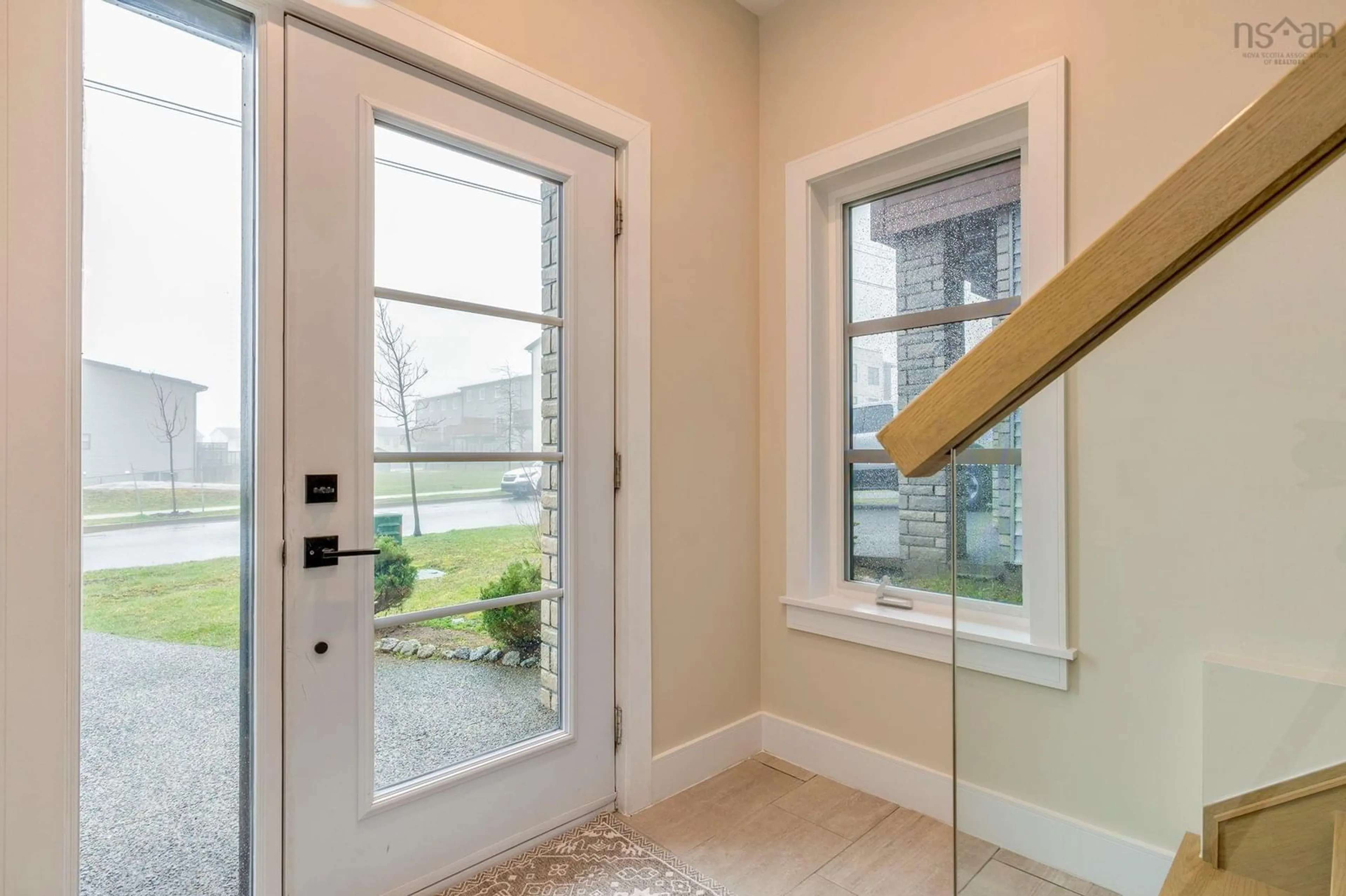 Indoor entryway for 79 Darjeeling Dr, Halifax Nova Scotia B3P 0J9