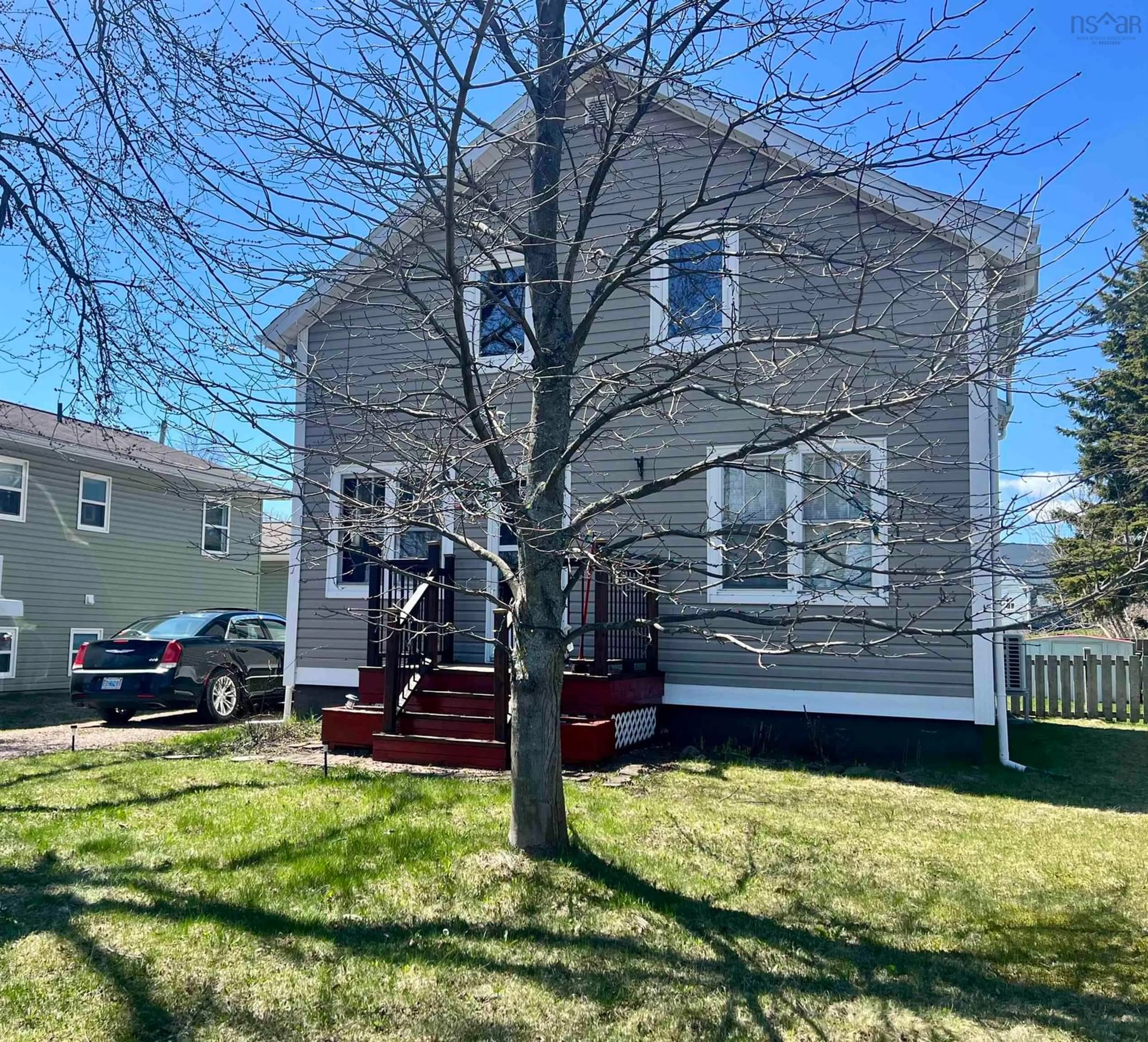 Home with vinyl exterior material, street for 166 North Foord St, Stellarton Nova Scotia B0K 1S0