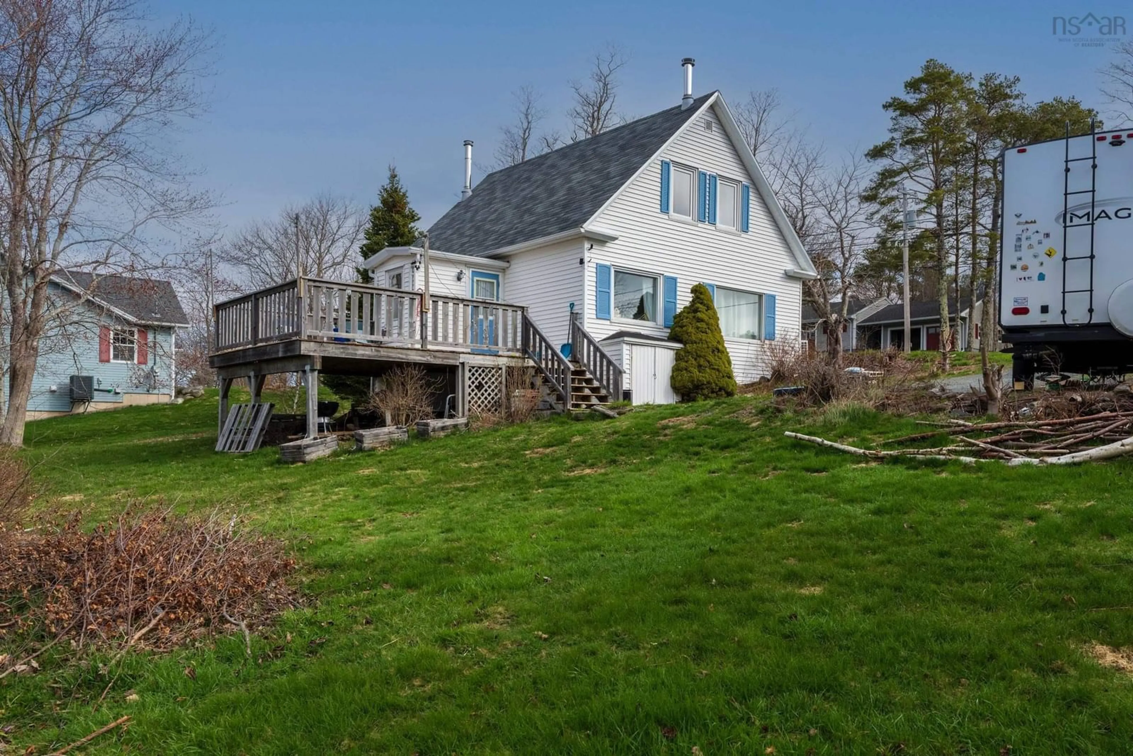A pic from outside/outdoor area/front of a property/back of a property/a pic from drone, water/lake/river/ocean view for 271 Green St, Lunenburg Nova Scotia B0J 2C0