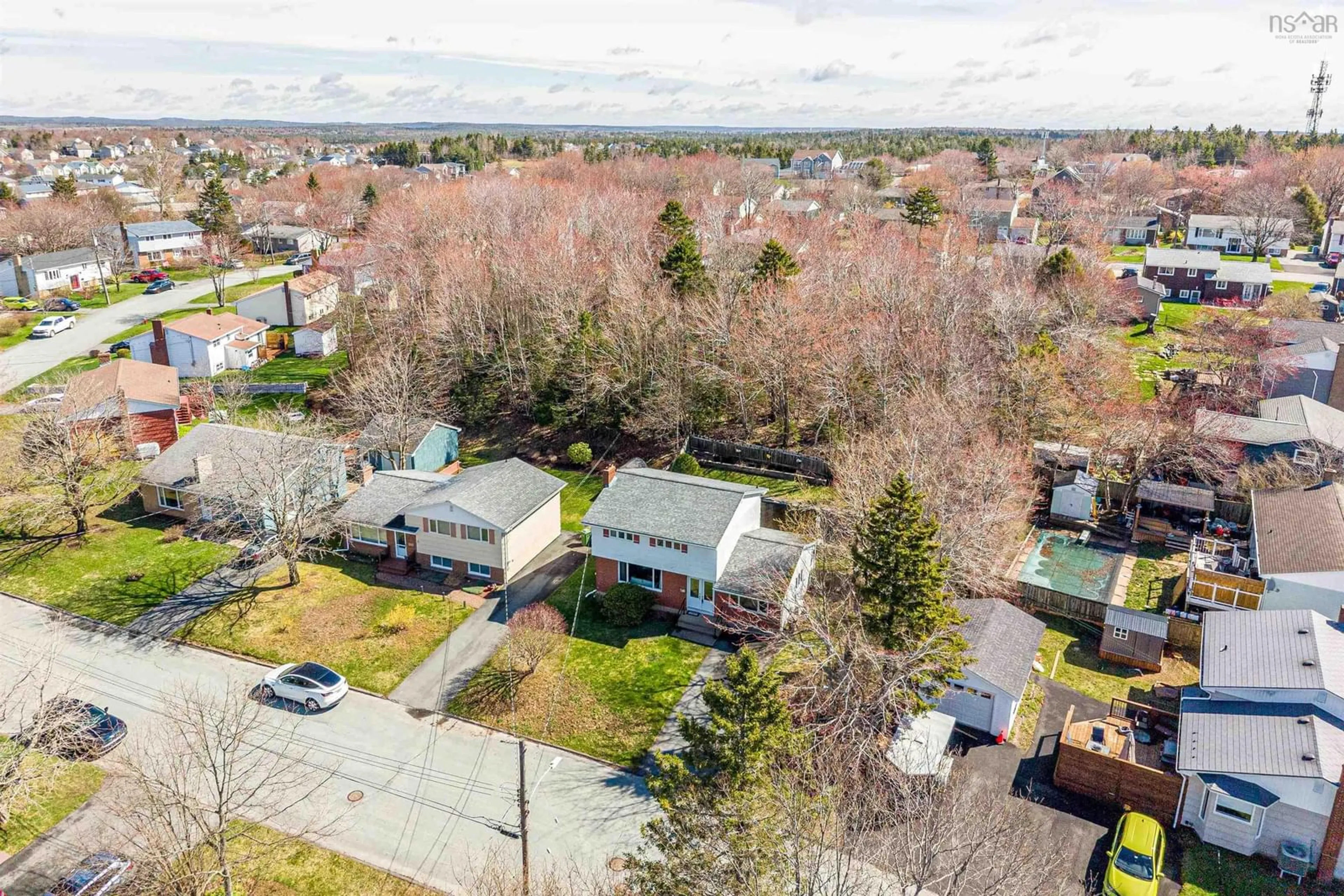 A pic from outside/outdoor area/front of a property/back of a property/a pic from drone, unknown for 4 Dunrobin Drive, Dartmouth Nova Scotia B2X 1J4