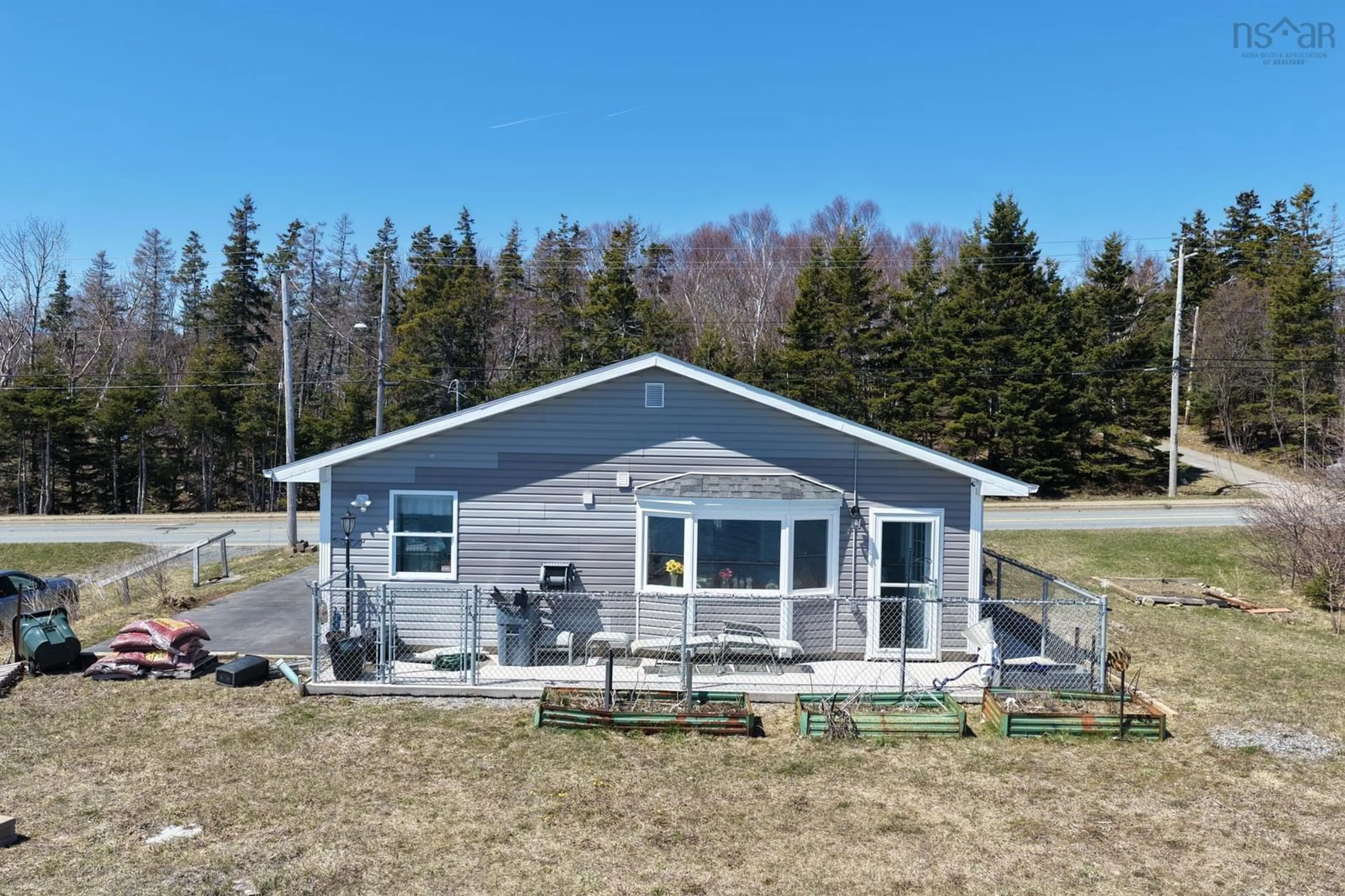 Unknown for 675 Shore Rd, Sydney Mines Nova Scotia B1V 1A2