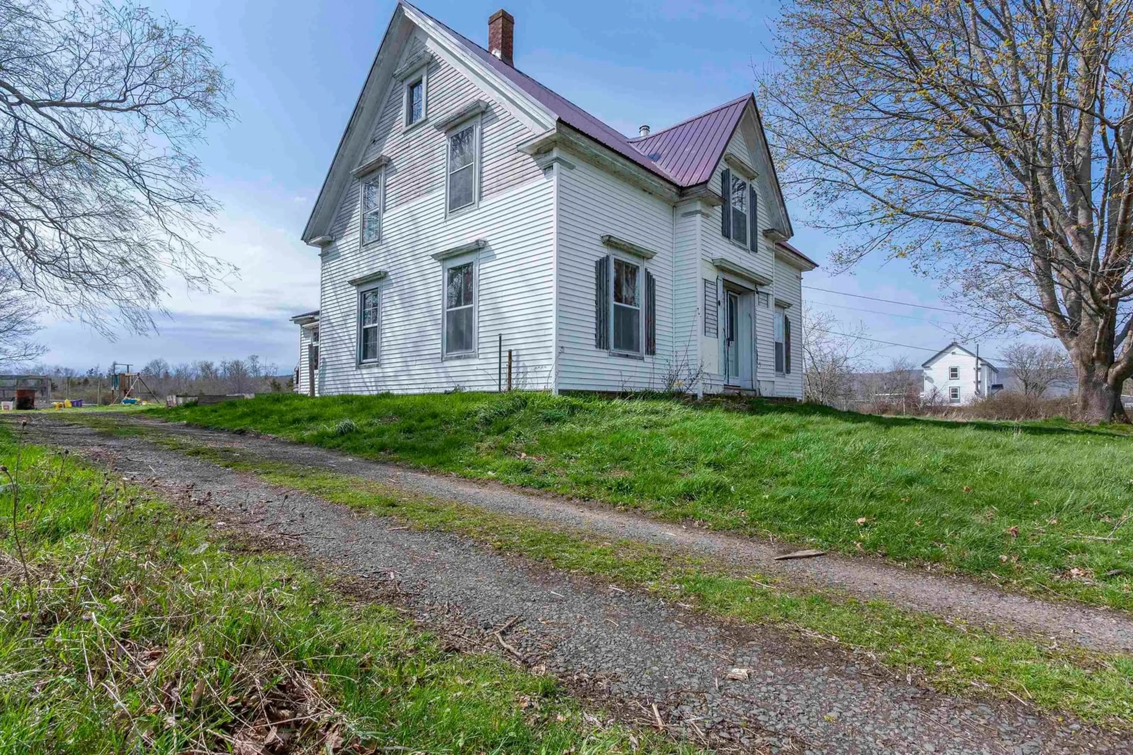 A pic from outside/outdoor area/front of a property/back of a property/a pic from drone, building for 8499 Highway 1 Hwy, Upper Granville Nova Scotia B0S 1C0