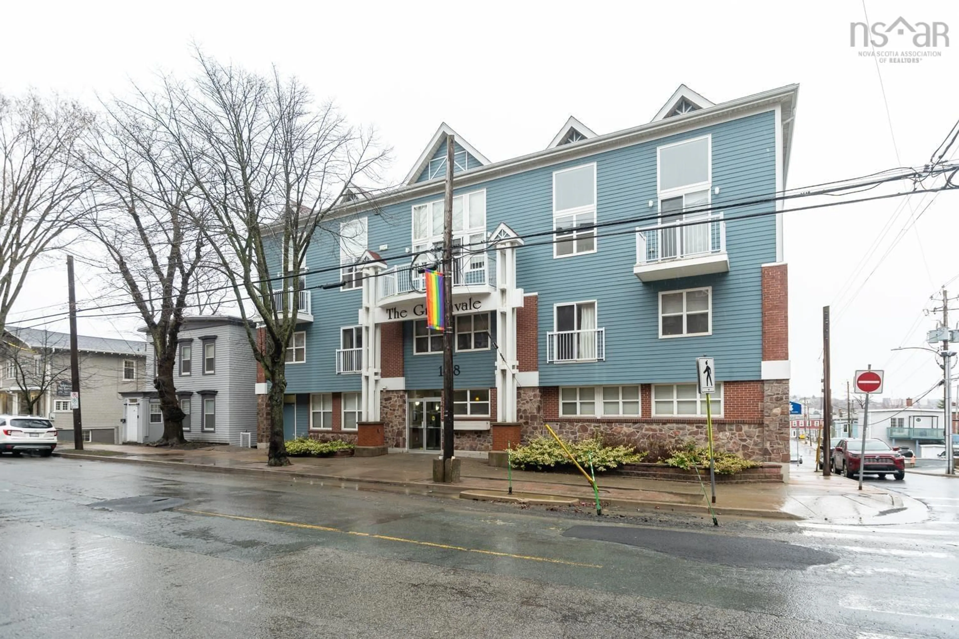 Unknown for 108 Ochterloney St #303, Dartmouth Nova Scotia B2Y 1C7