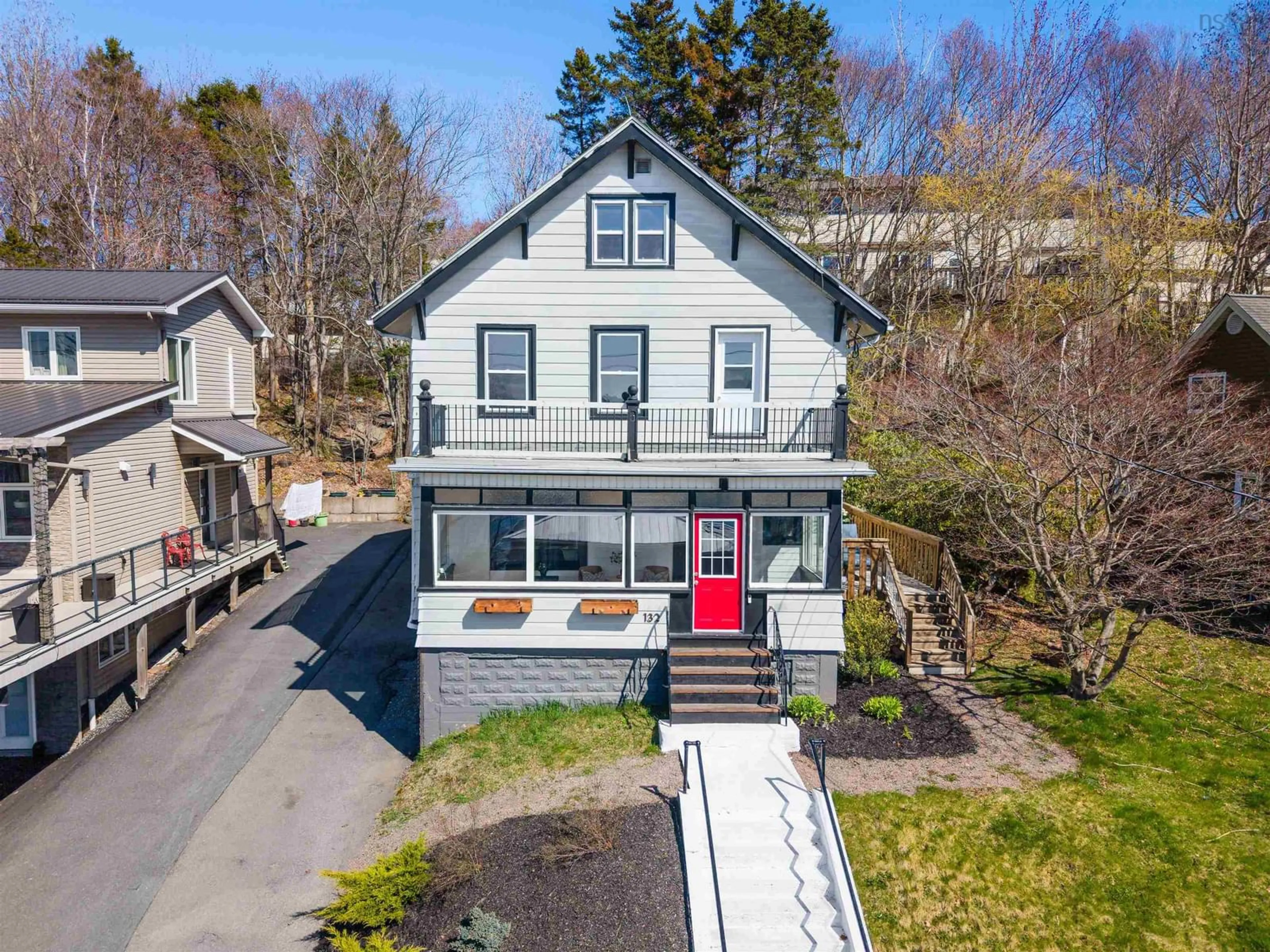 A pic from outside/outdoor area/front of a property/back of a property/a pic from drone, street for 132 Braemar Dr, Dartmouth Nova Scotia B2X 2B4