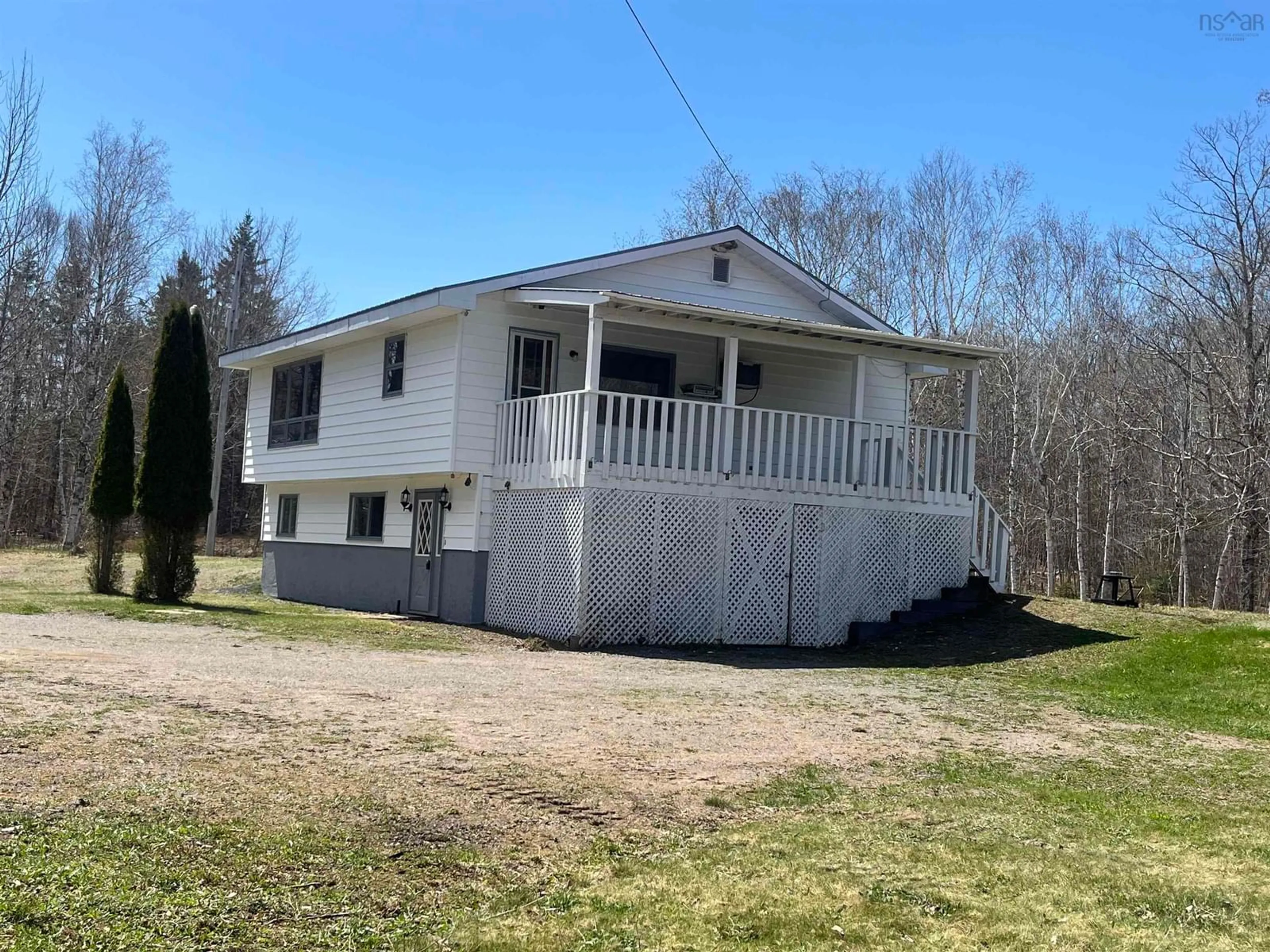 A pic from outside/outdoor area/front of a property/back of a property/a pic from drone, building for 367 East Torbrook Rd, South Tremont Nova Scotia B0P 1R0