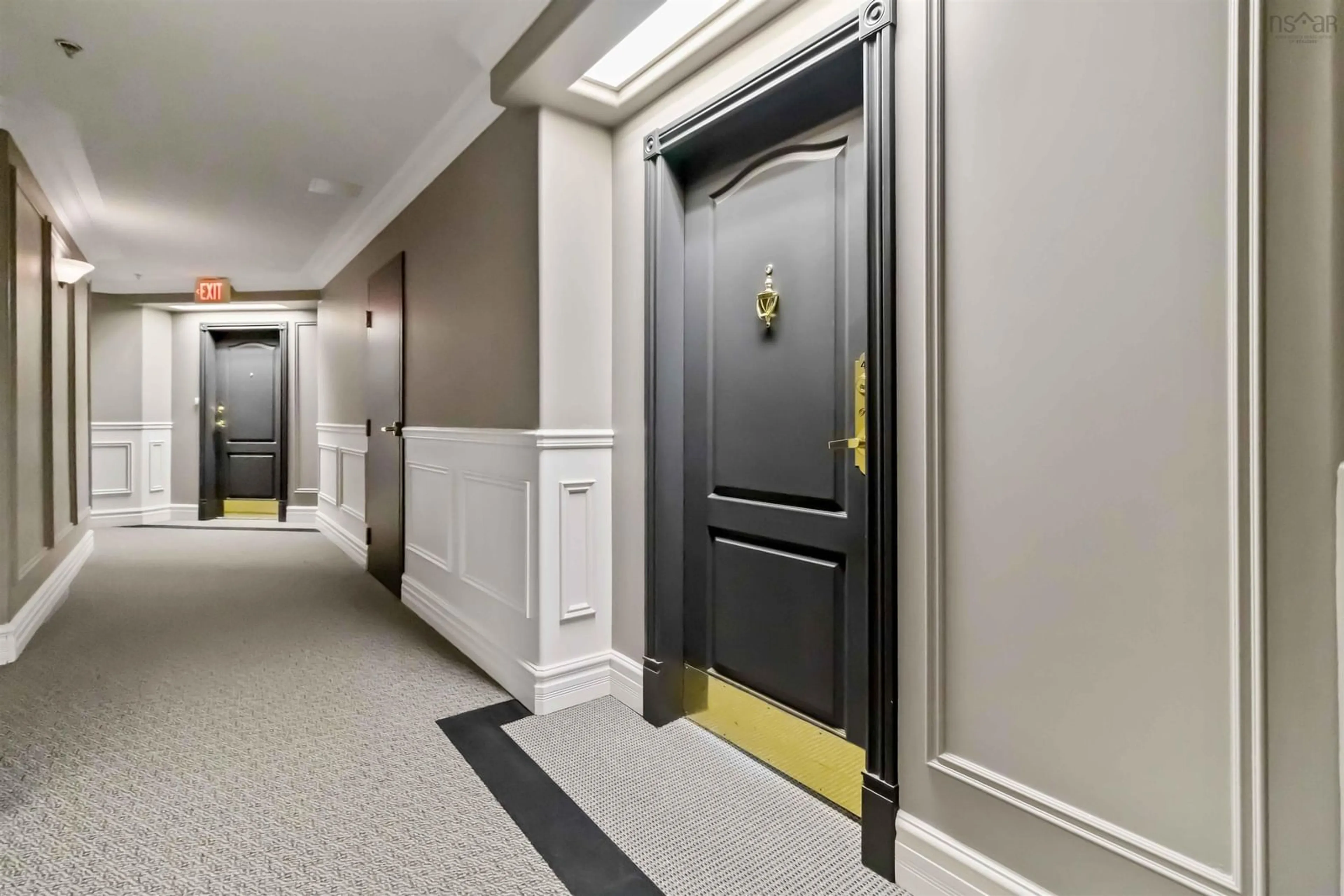 Indoor foyer for 10 Regency Park Dr #401, Halifax Nova Scotia B3S 1P2