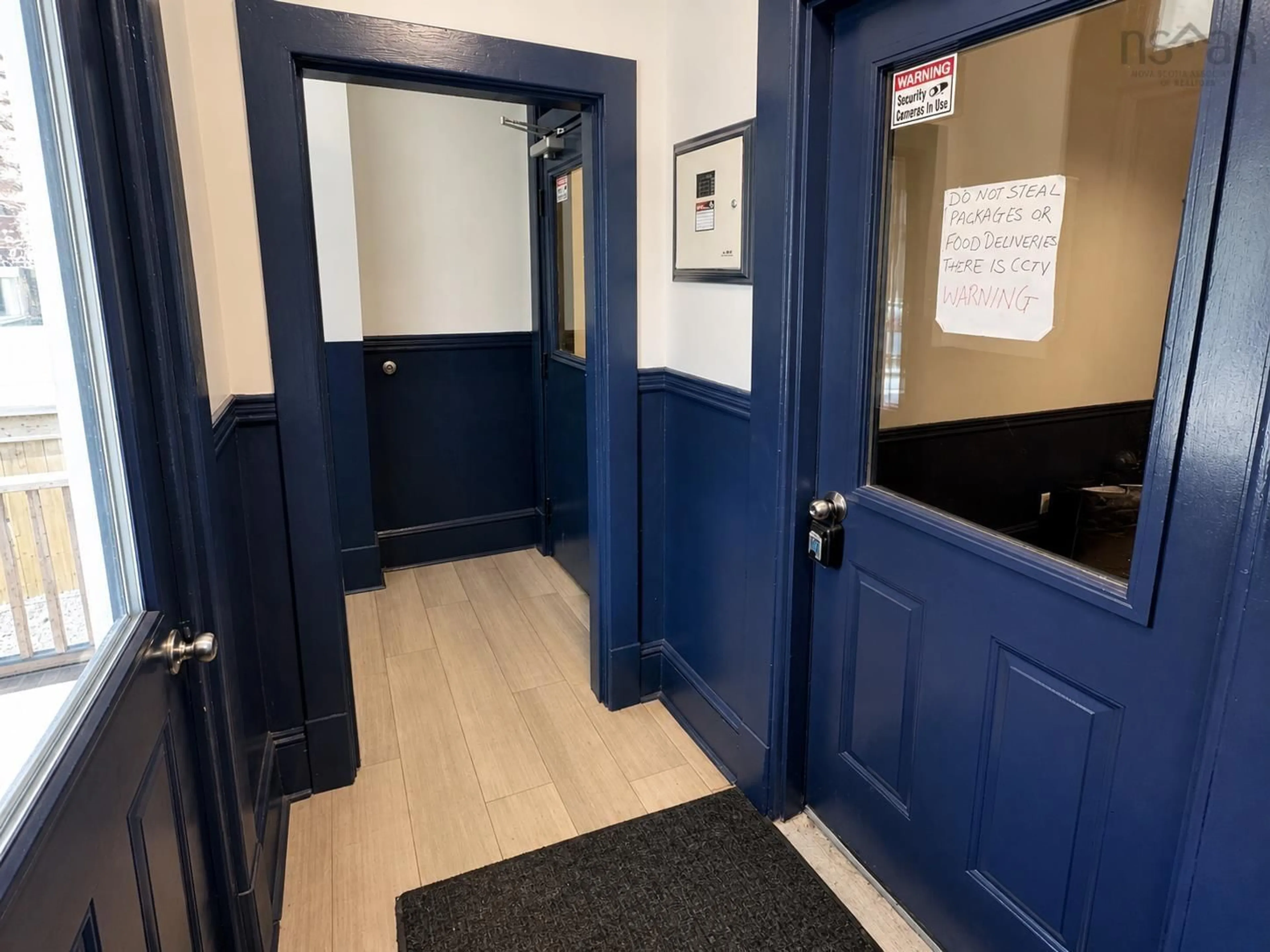 Unknown for 6033 South St, Halifax Peninsula Nova Scotia B3H 1S8