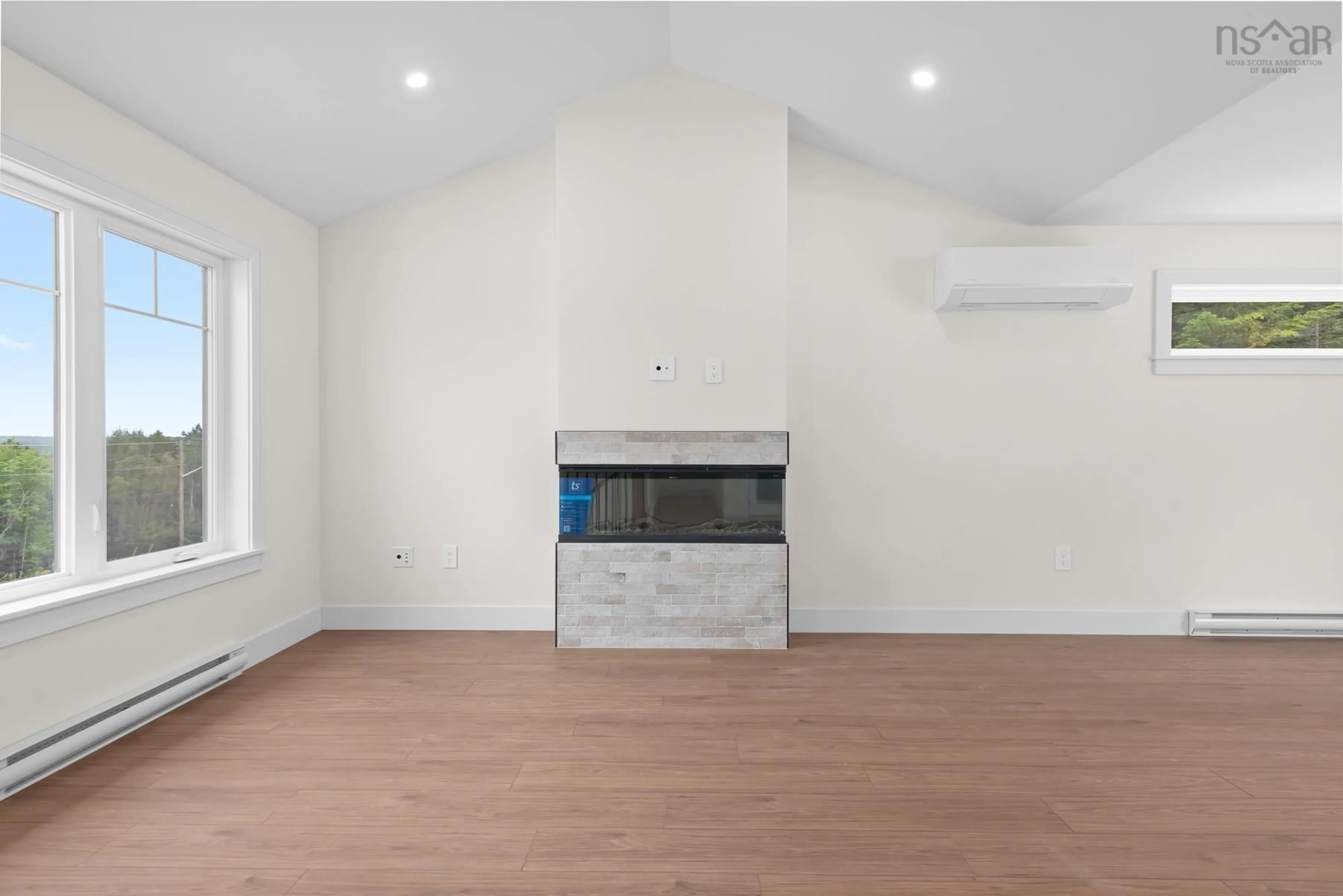 A pic of a room for 227 Bondi Dr, Middle Sackville Nova Scotia B0N 1Z0