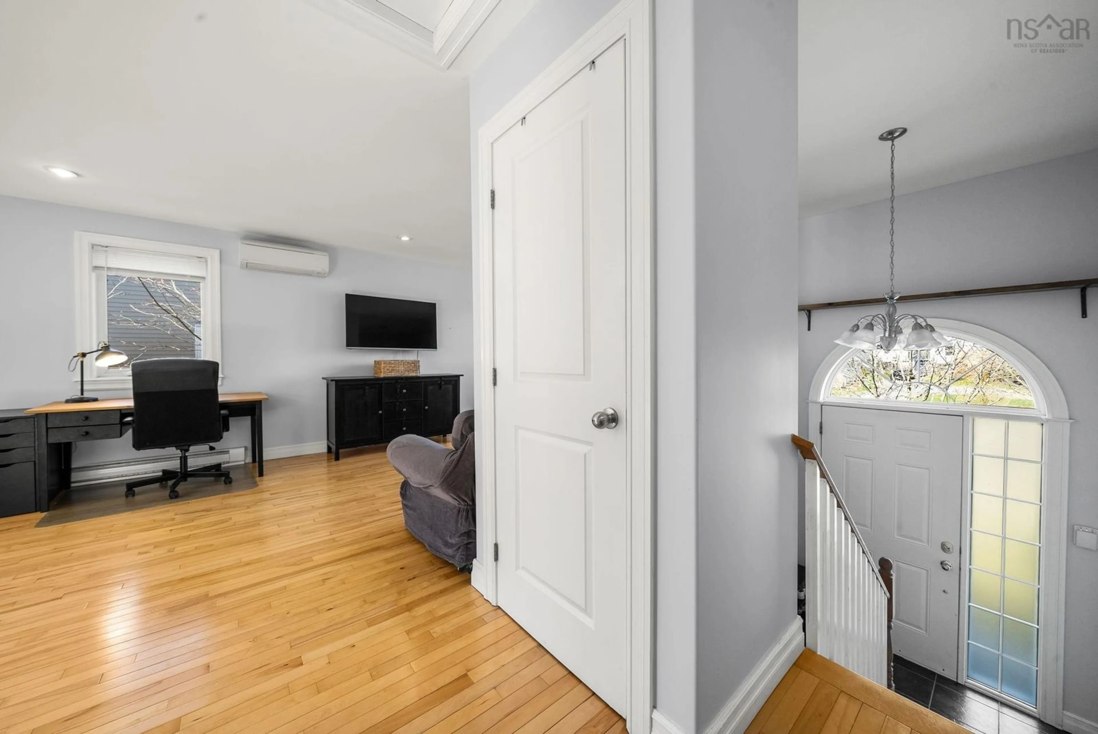 Indoor entryway for 17A Hartlen Ave, Spryfield Nova Scotia B3R 1R5