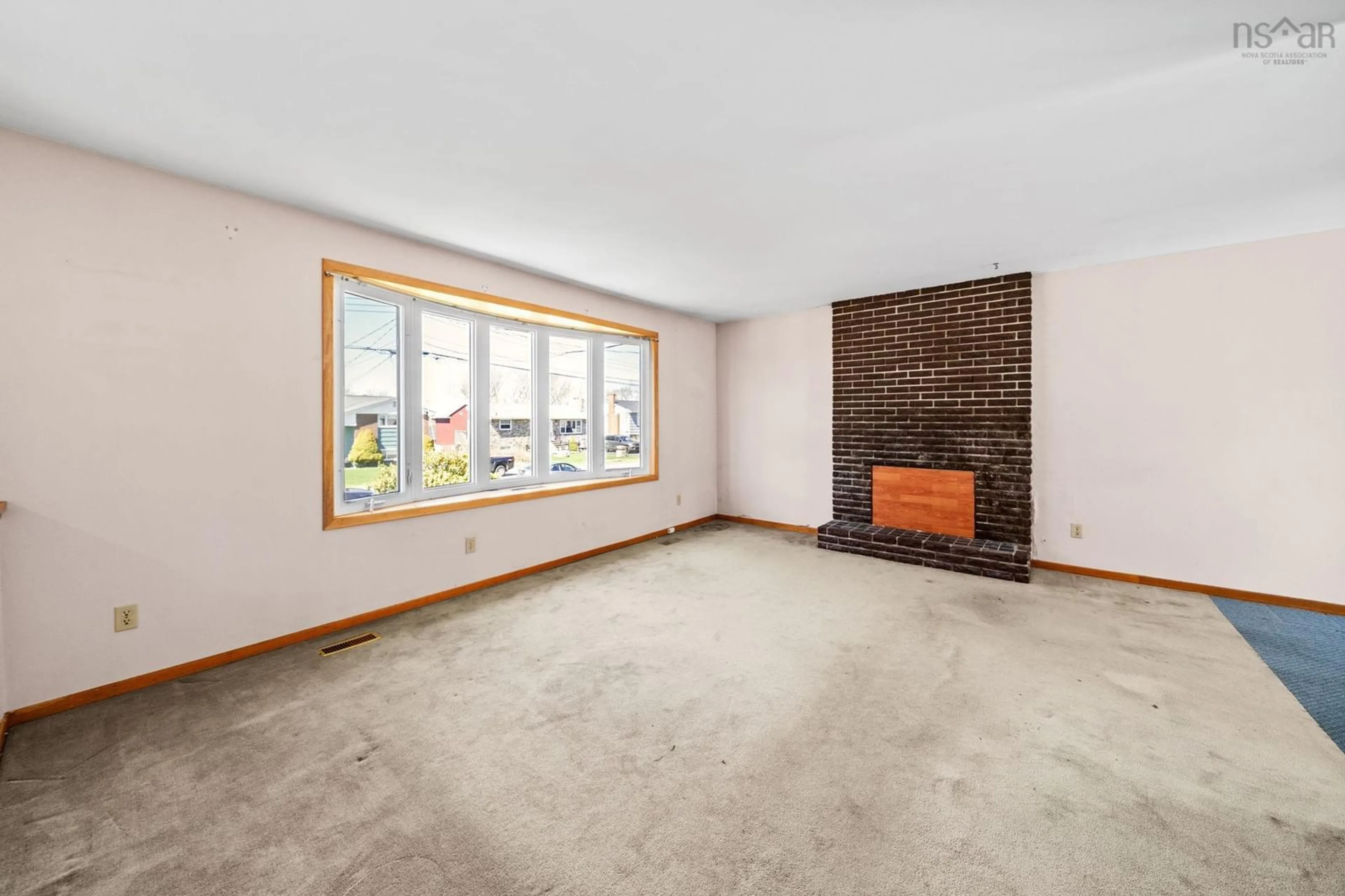 A pic of a room for 15 Skyvue Terr, Dartmouth Nova Scotia B2W 3Z2