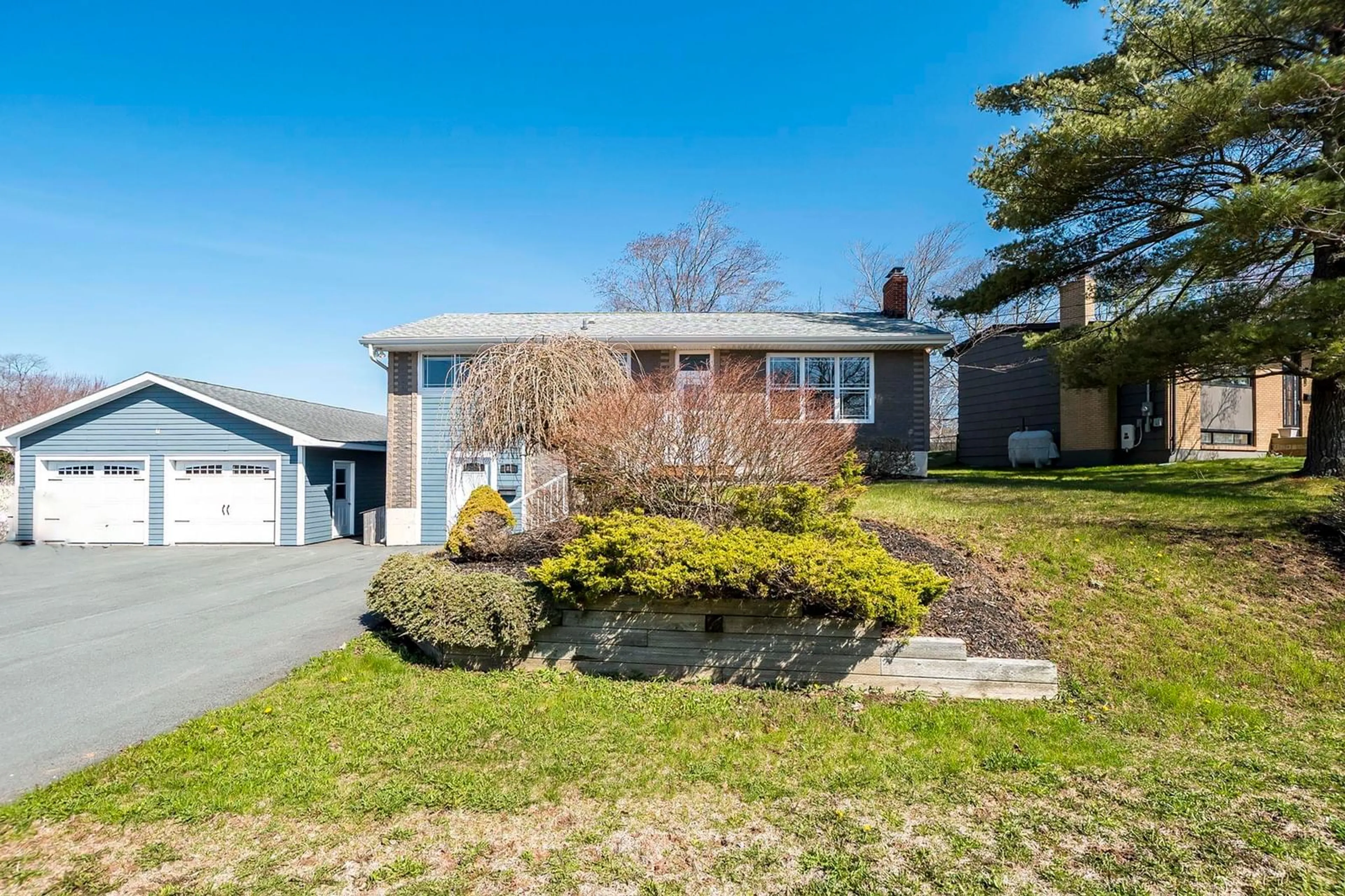 A pic from outside/outdoor area/front of a property/back of a property/a pic from drone, street for 81 Flamingo Dr, Rockingham Nova Scotia B3M 1T2