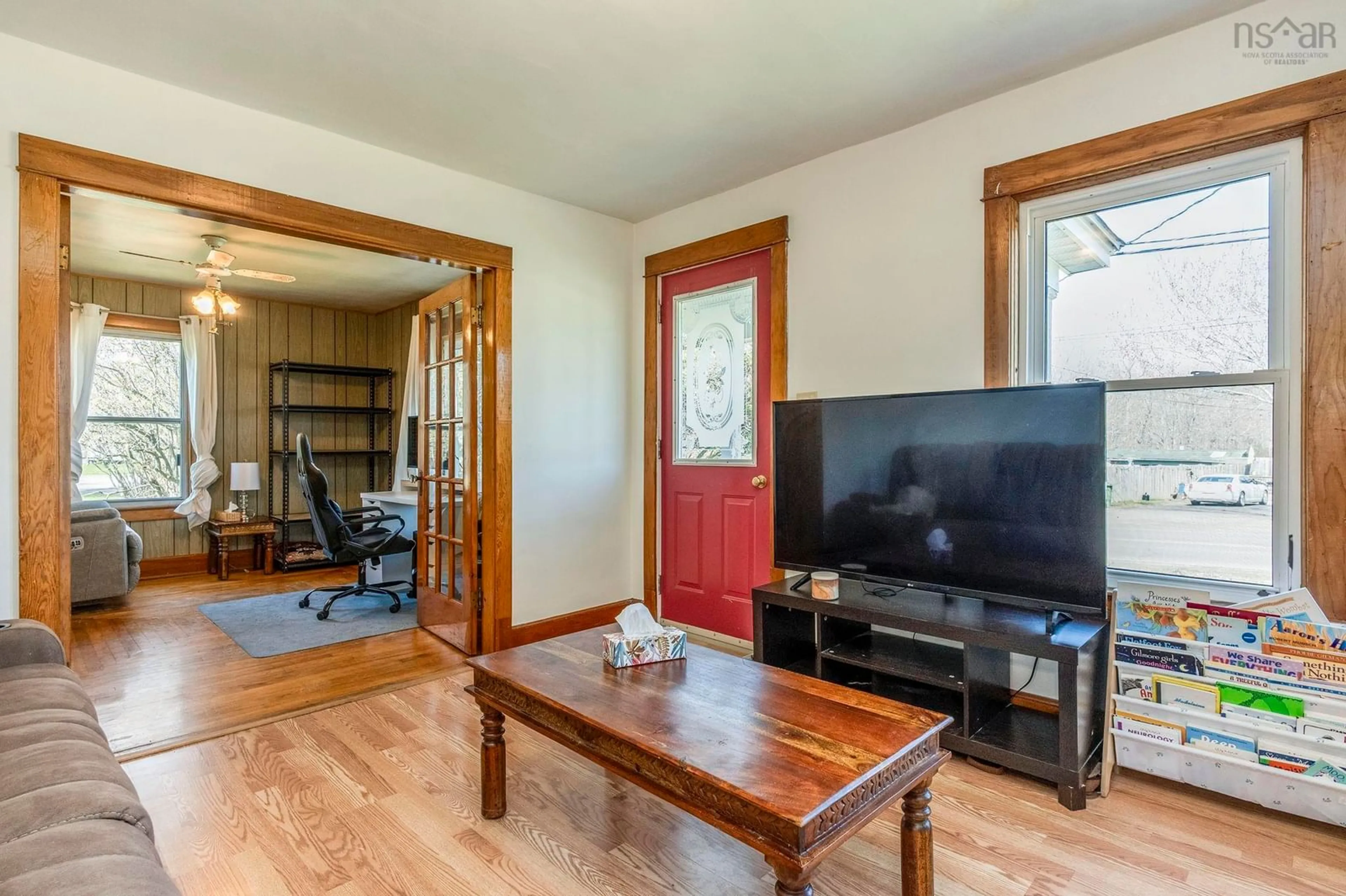 Living room with furniture, wood/laminate floor for 362 Orchard St, Berwick Nova Scotia B0P 1E0