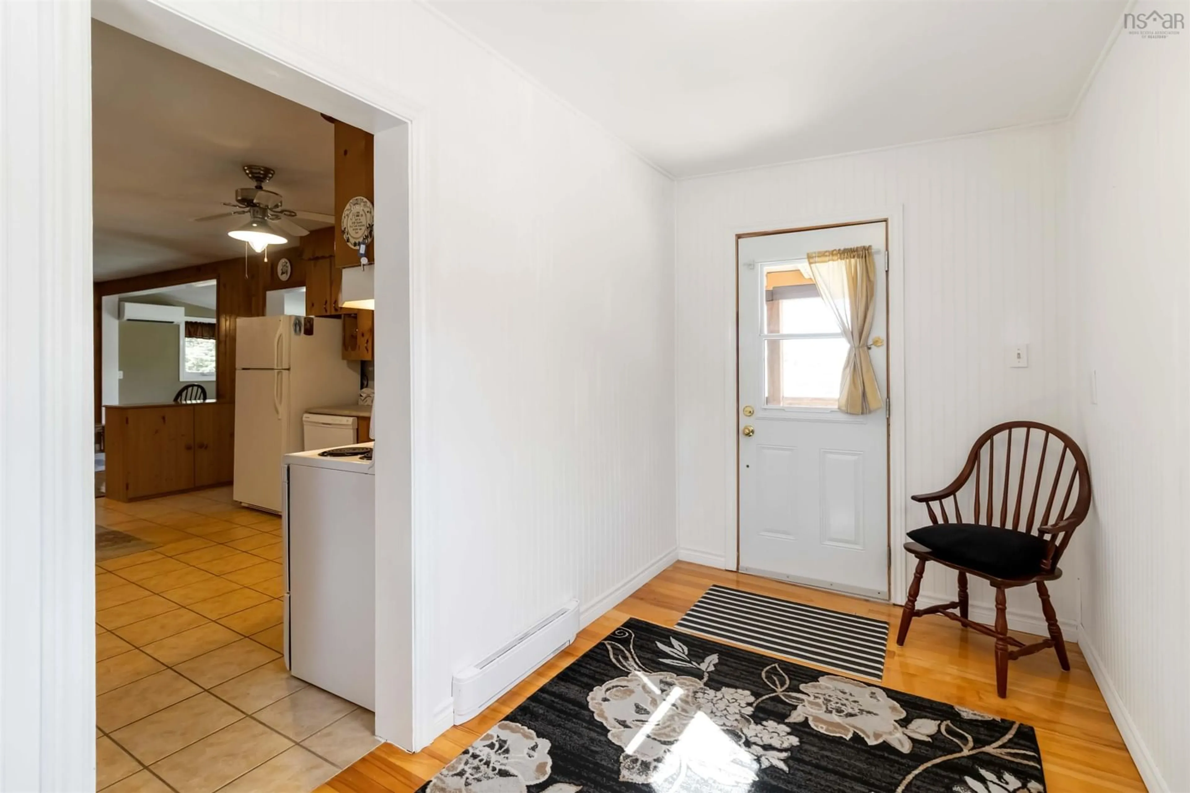 Indoor entryway for 198 Spruce Dr, Barss Corner Nova Scotia B0R 1E0