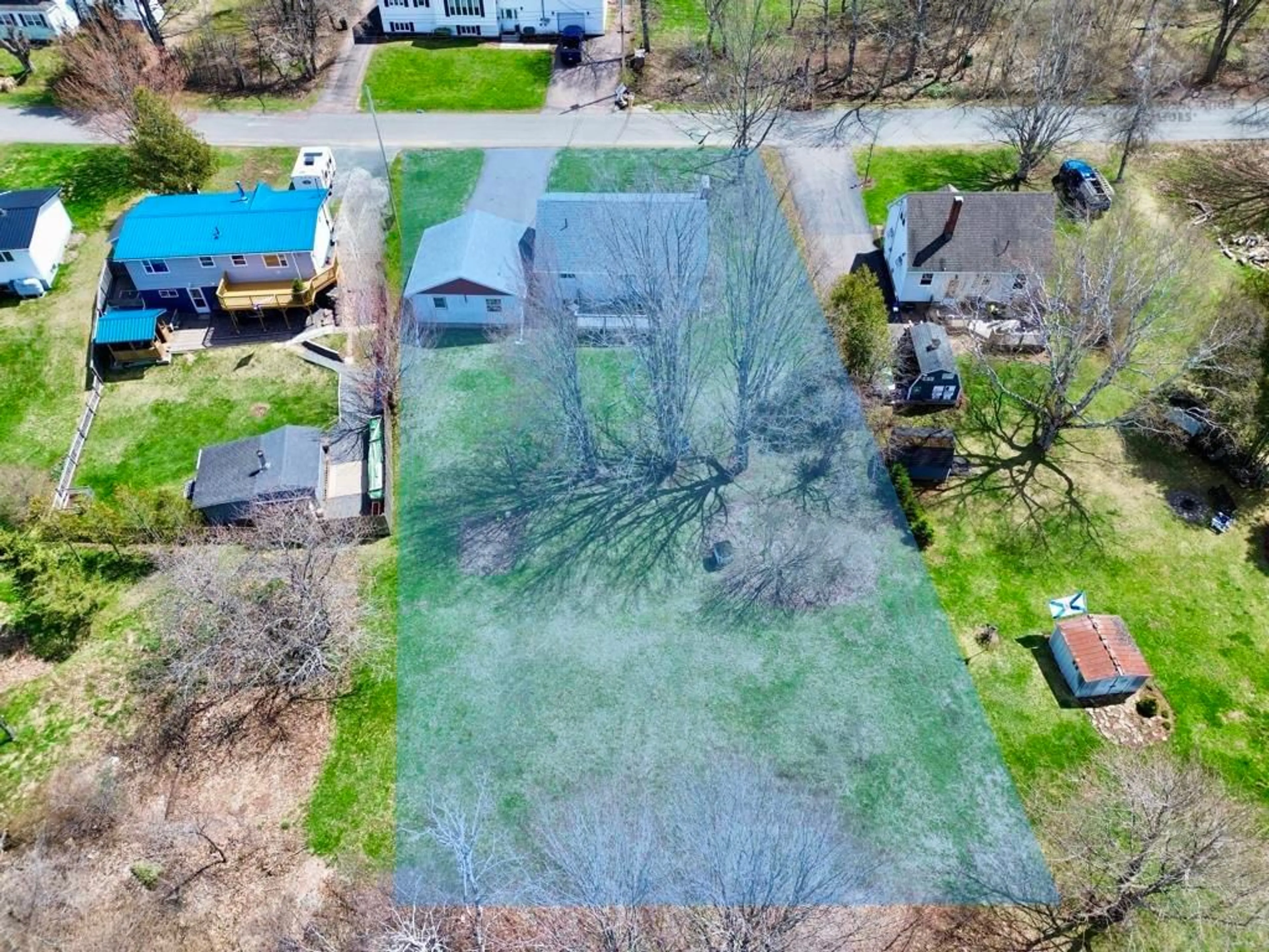 A pic from outside/outdoor area/front of a property/back of a property/a pic from drone, unknown for 6 Durley St, Amherst Nova Scotia B4H 2B1