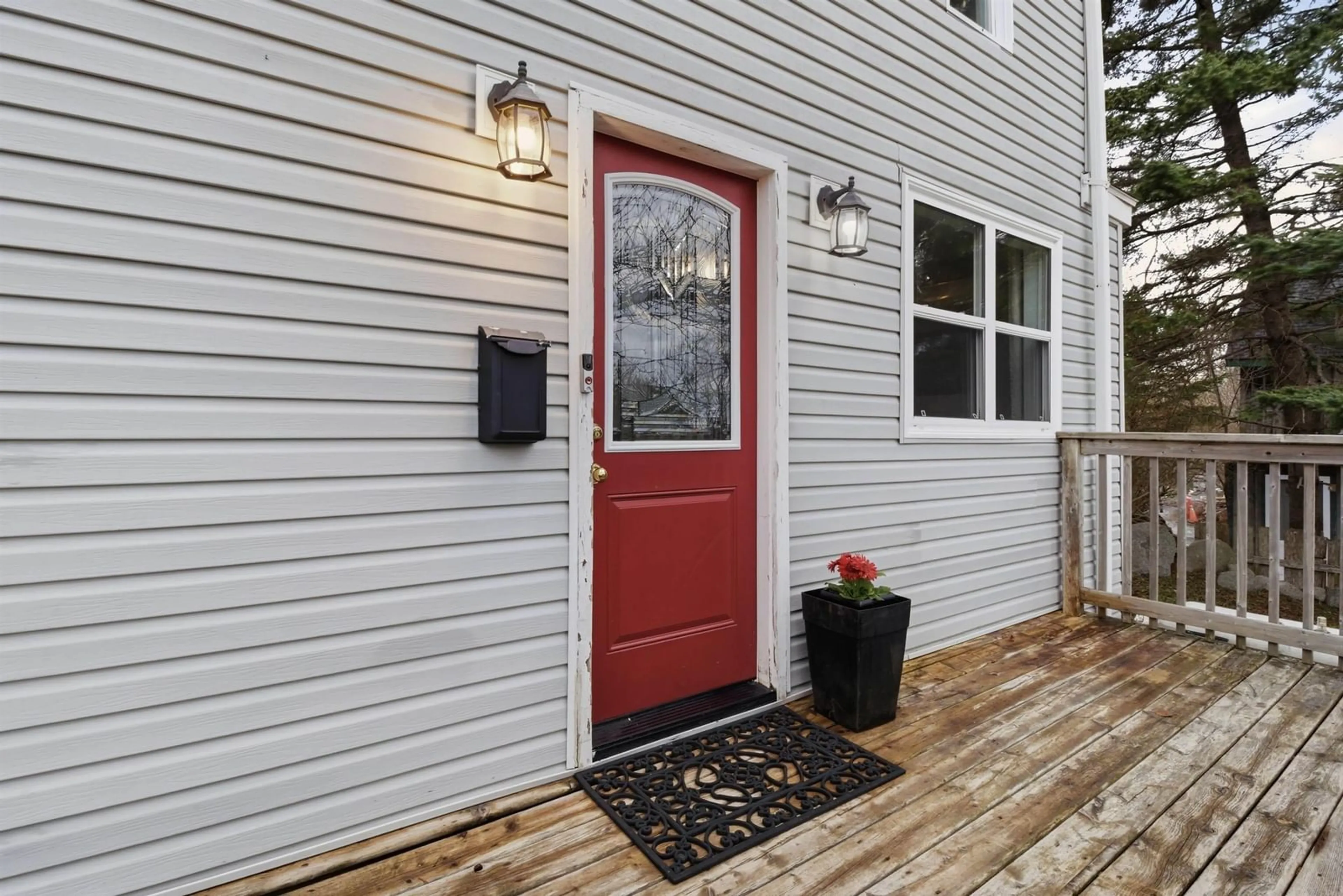 Unknown for 9 Maplewood Dr, Halifax Nova Scotia B3N 1C4