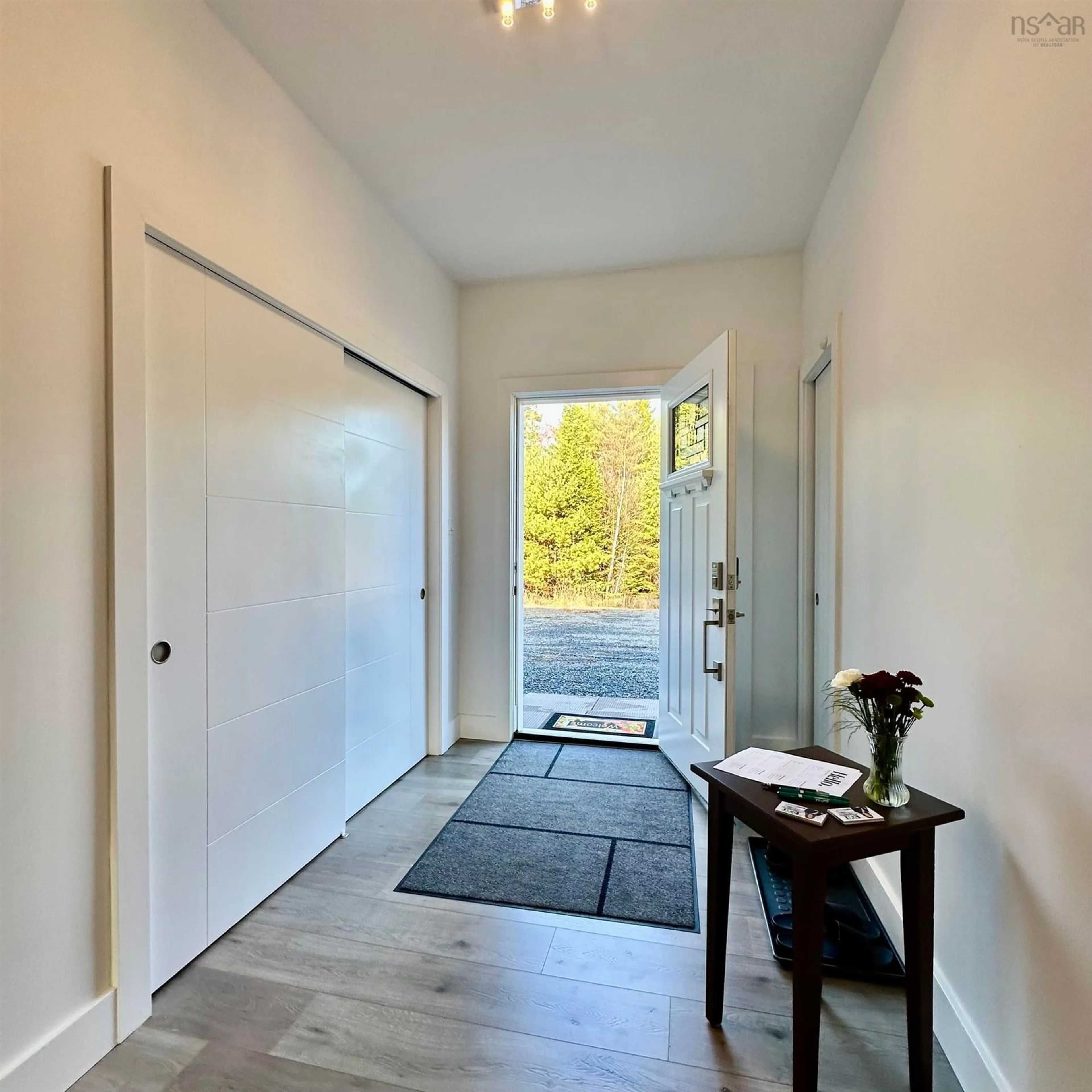 Indoor entryway for 75 Danica Dr, Pine Grove Nova Scotia B4V 7Z2