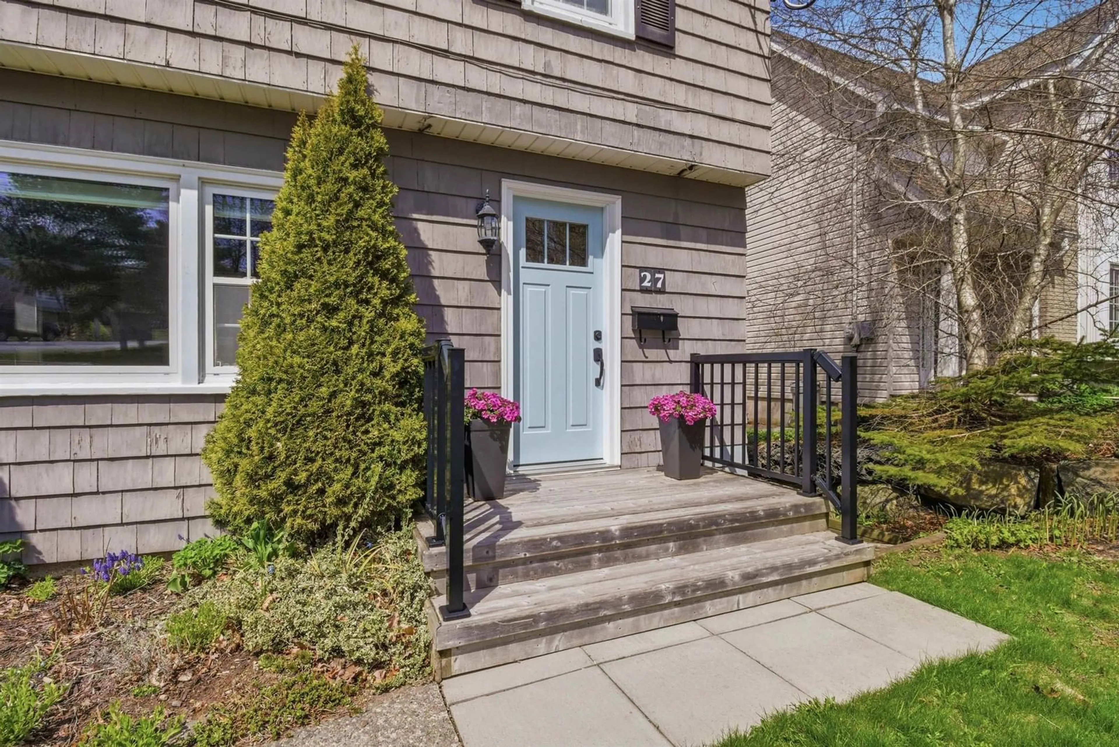 Unknown for 27 Springvale Ave, Halifax Nova Scotia B3N 2A3