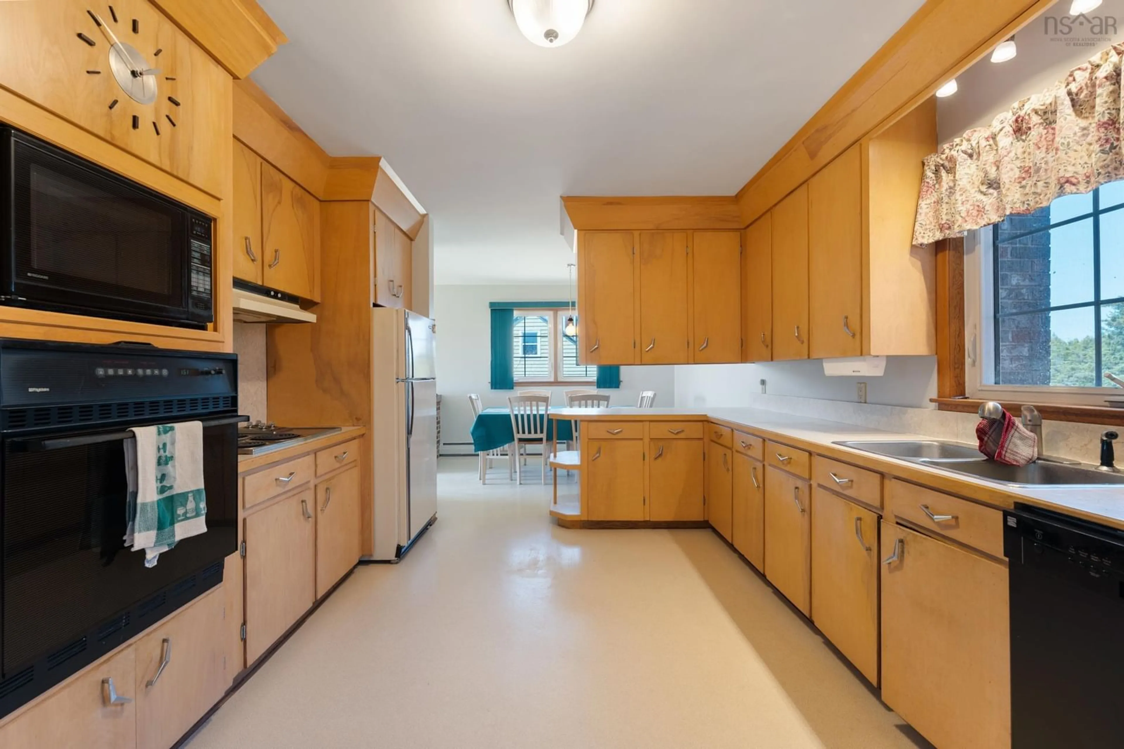 Standard kitchen, ceramic/tile floor for 5996 Highway 1, Mavillette Nova Scotia B5A 5B3