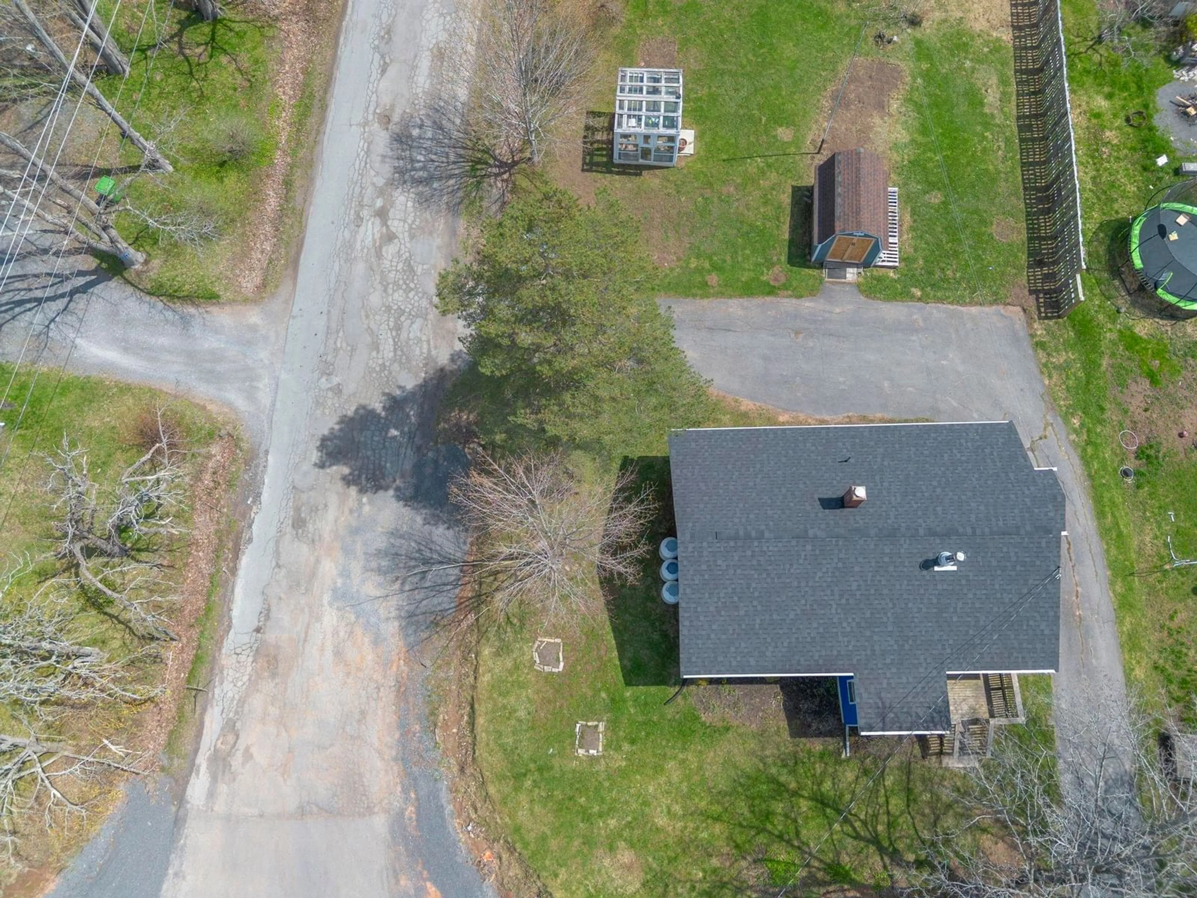 A pic from outside/outdoor area/front of a property/back of a property/a pic from drone, street for 1020 Chapel Rd, Canning Nova Scotia B0P 1H0
