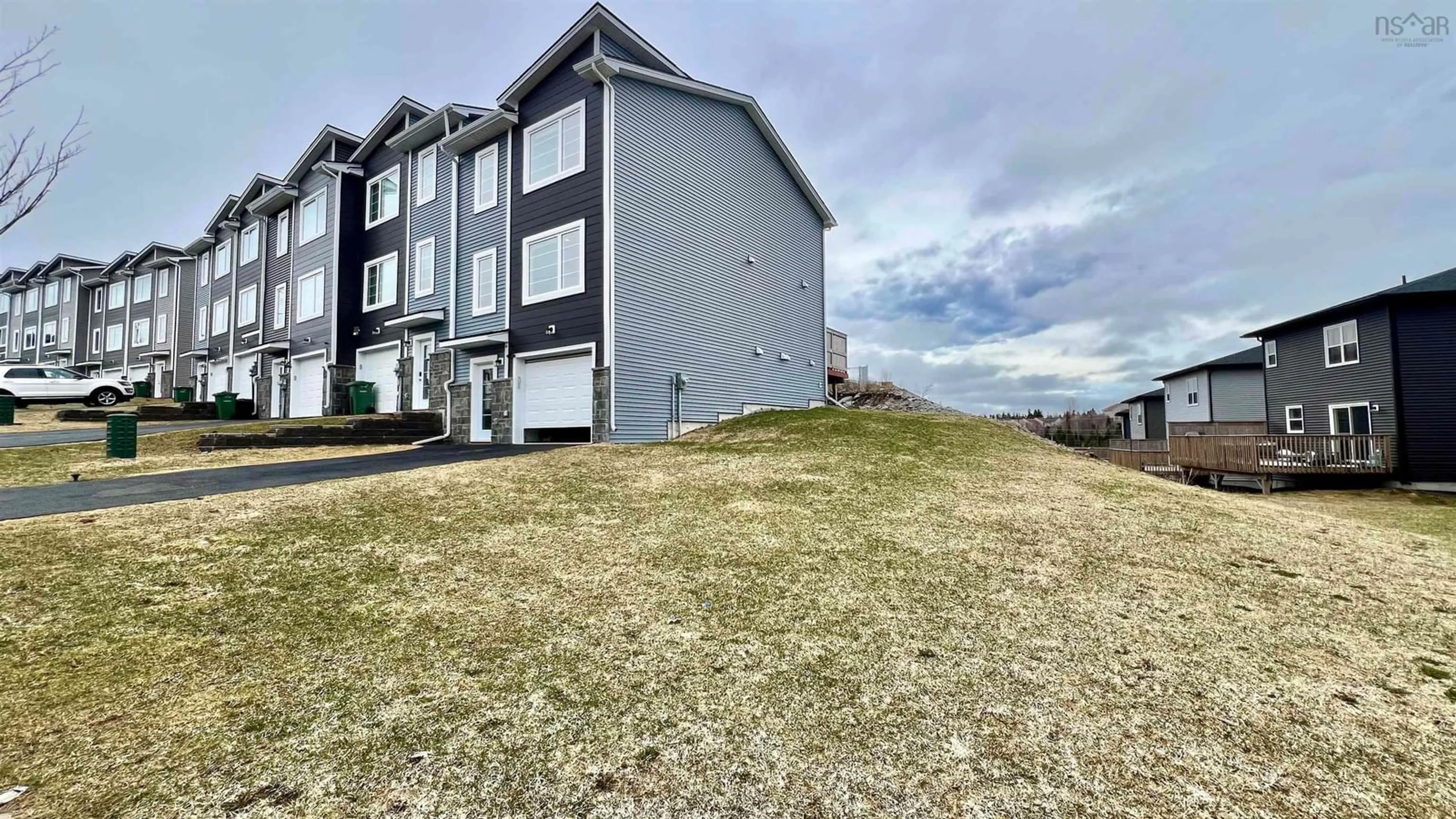 A pic from outside/outdoor area/front of a property/back of a property/a pic from drone, mountain view for 17 Grosse St, Beechville Nova Scotia B3T 0M7
