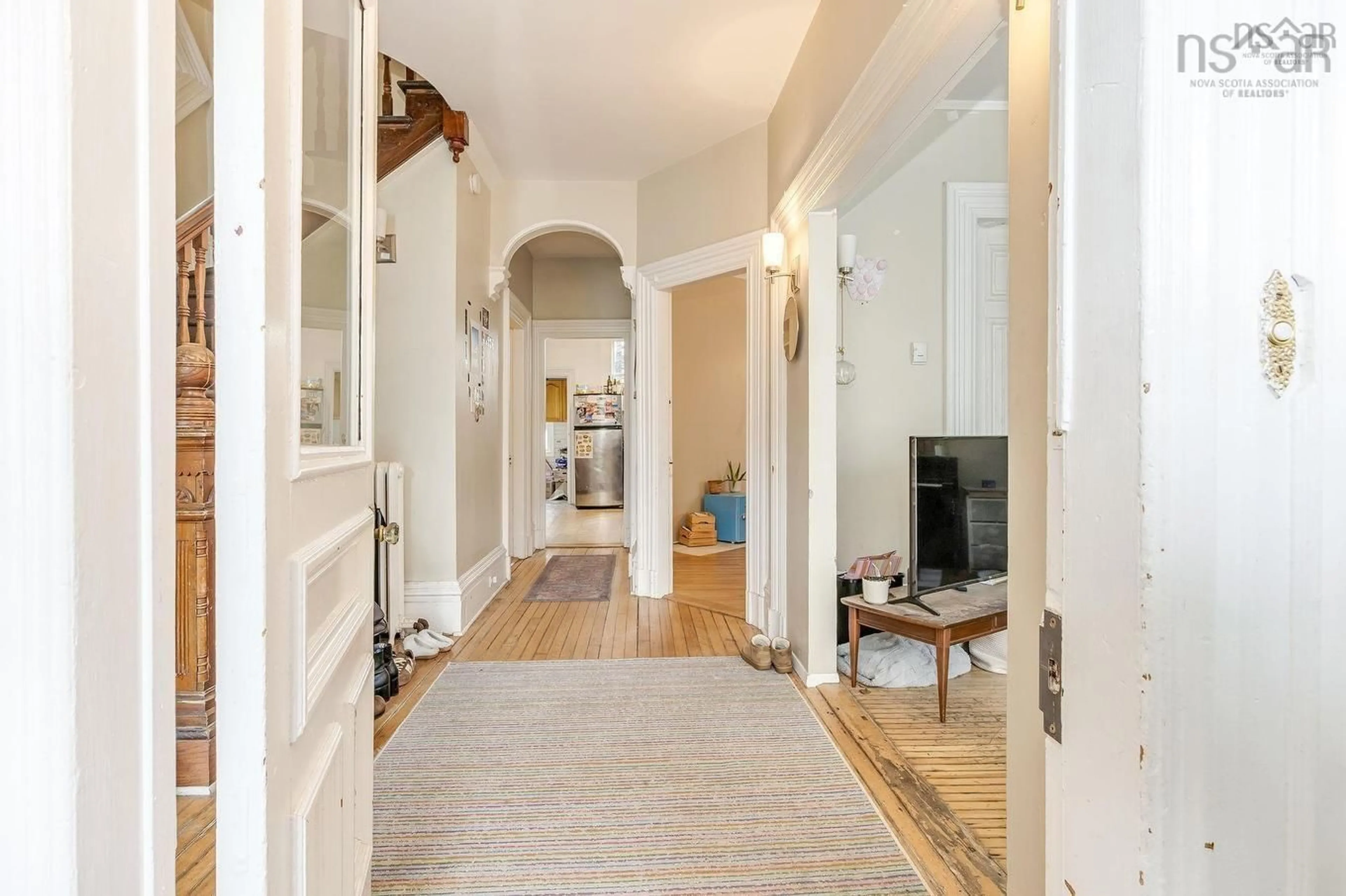 Indoor entryway for 6090 Coburg Rd, Halifax Nova Scotia B3H 1Z4